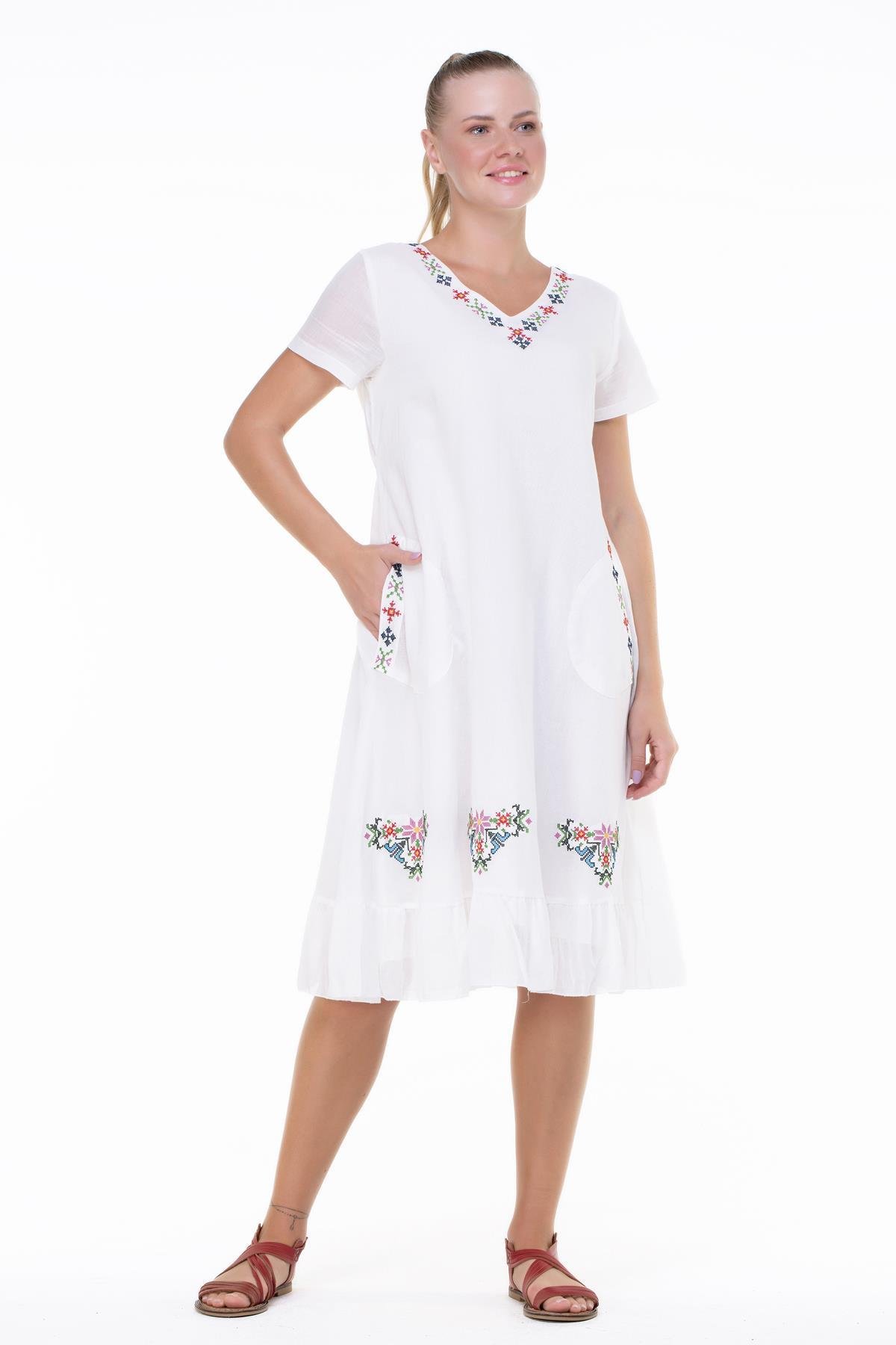 Kısa Kol Şile Bezi Mehtap Midi Boy Nakış Detaylı Elbise Krem Krm