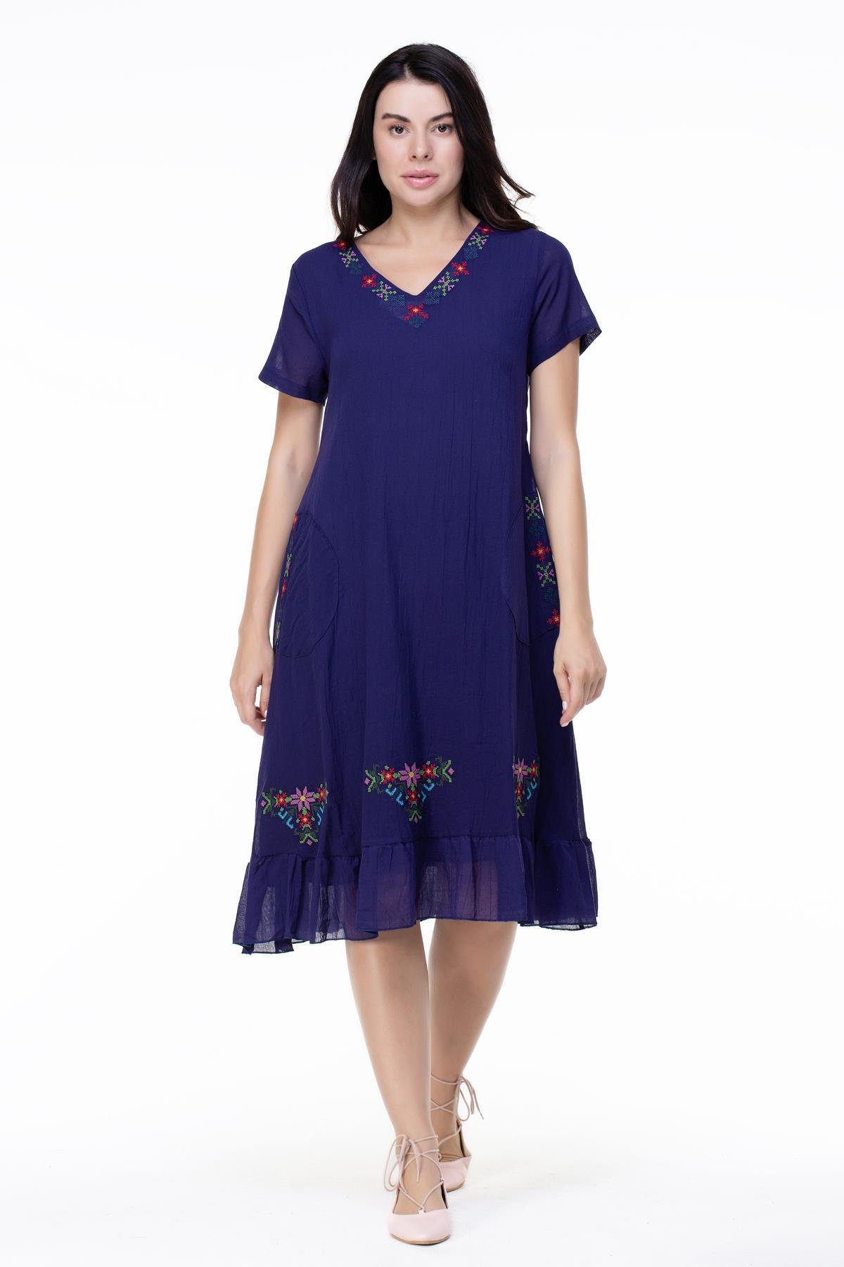 Kısa Kol Şile Bezi Mehtap Midi Boy Nakış Detaylı Elbise Mor Mor