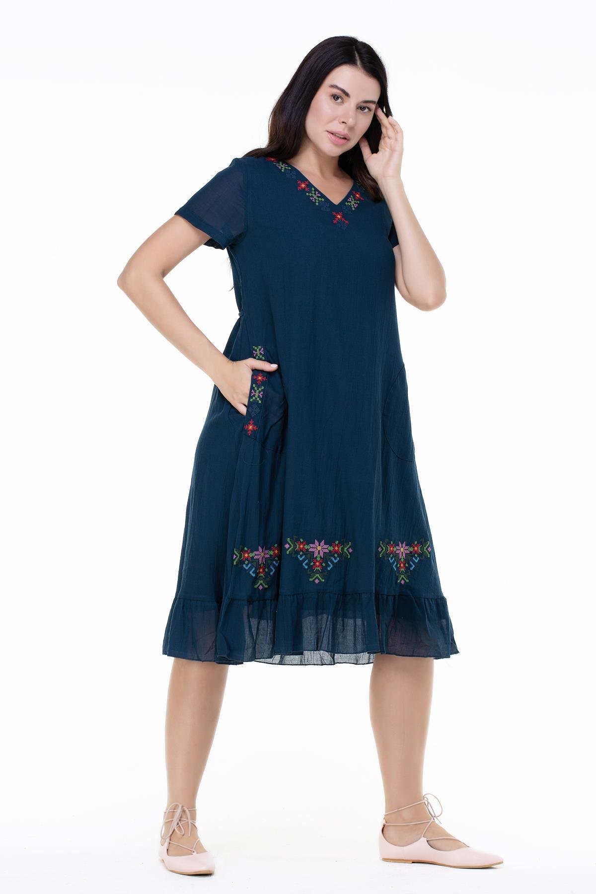 Kısa Kol Şile Bezi Mehtap Midi Boy Nakış Detaylı Elbise Petrol Ptrl