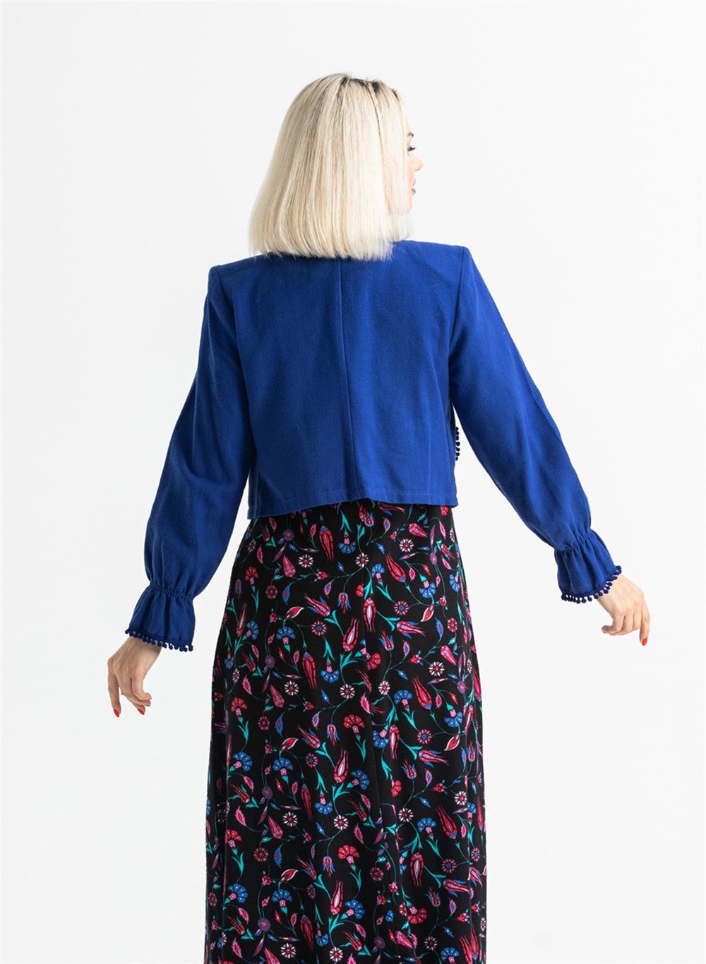 Kolsuz Selen Pazen Uzun Elbise Çini Desen Saks Sks