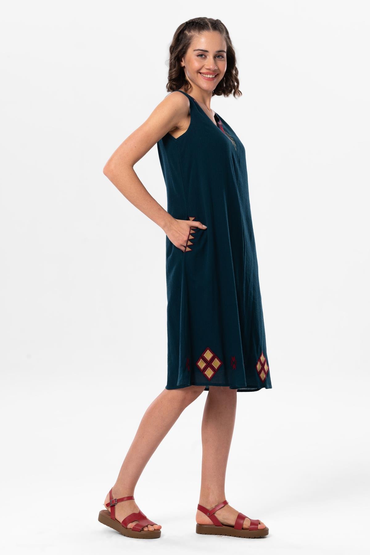 Kolsuz Şile Bezi Lilyum Nakışlı Kısa Yazlık Otantik Elbise Petrol Ptrl