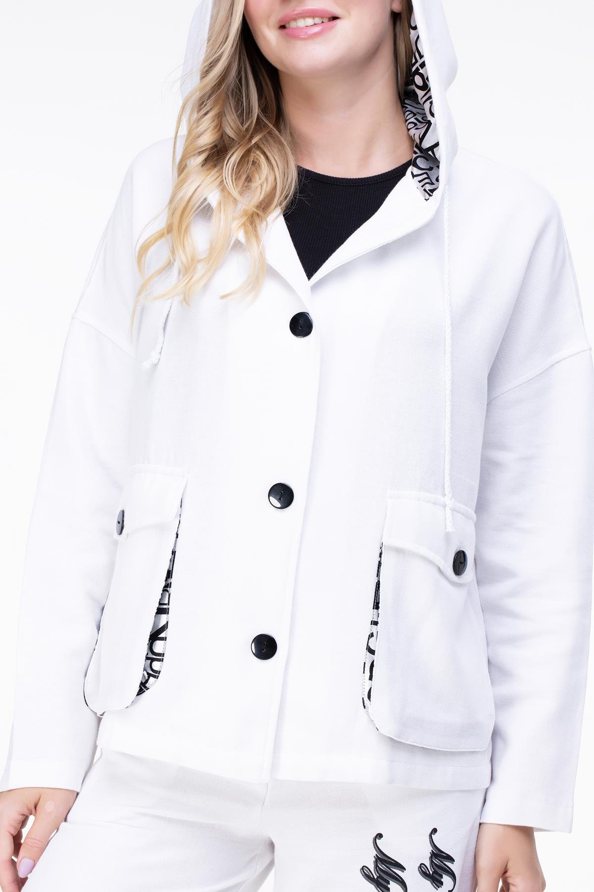 Toptan Gamze Pazen Ceket Beyaz