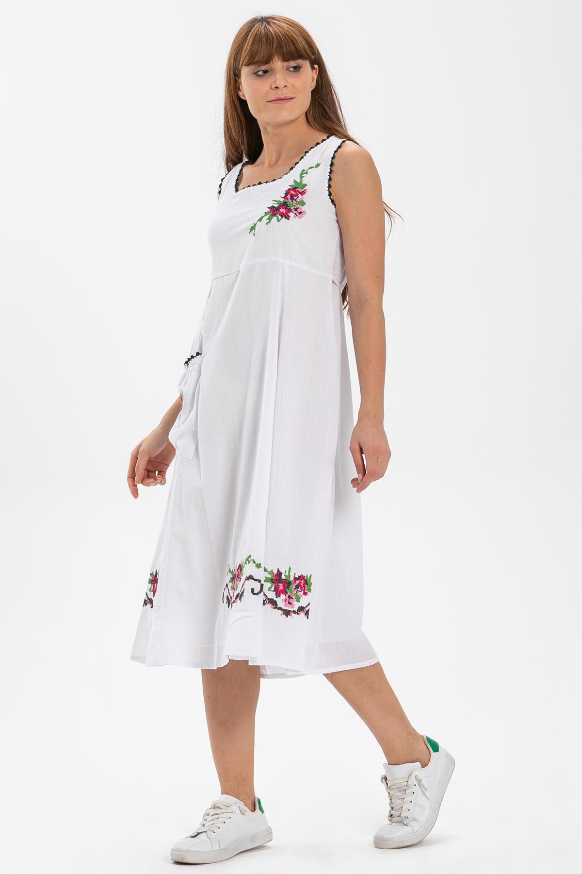 Toptan Kolsuz Burçak Şile Bezi Elbise Beyaz