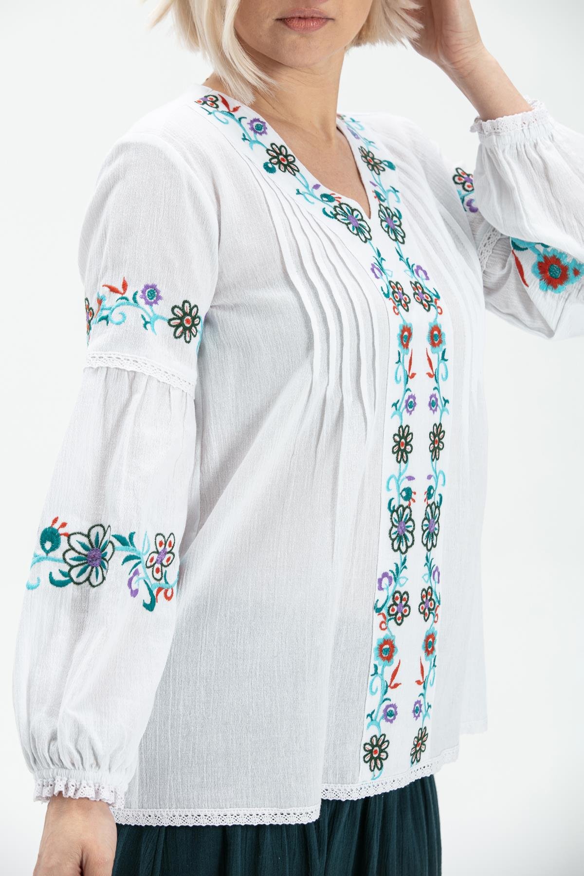 Toptan Uzun Kol Şile Bezi Ayşe Bluz Beyaz