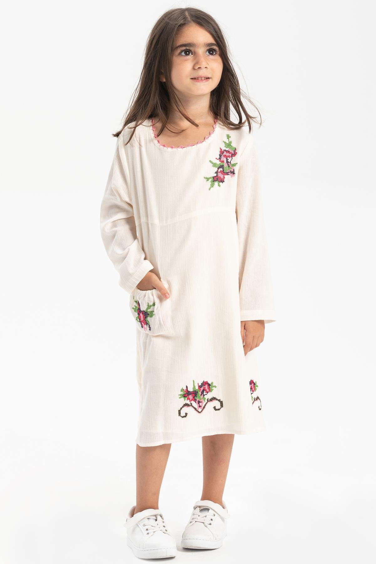 Toptan Uzun Kol Şile Bezi Burçak Çocuk Elbise Krem