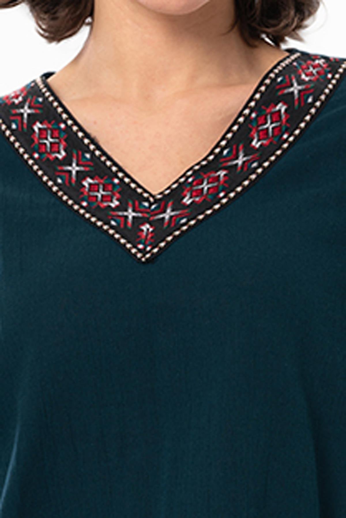 Truvakar Kol V Yaka Nakışlı Talya Şile Bezi Yazlık Bluz Petrol Ptrl