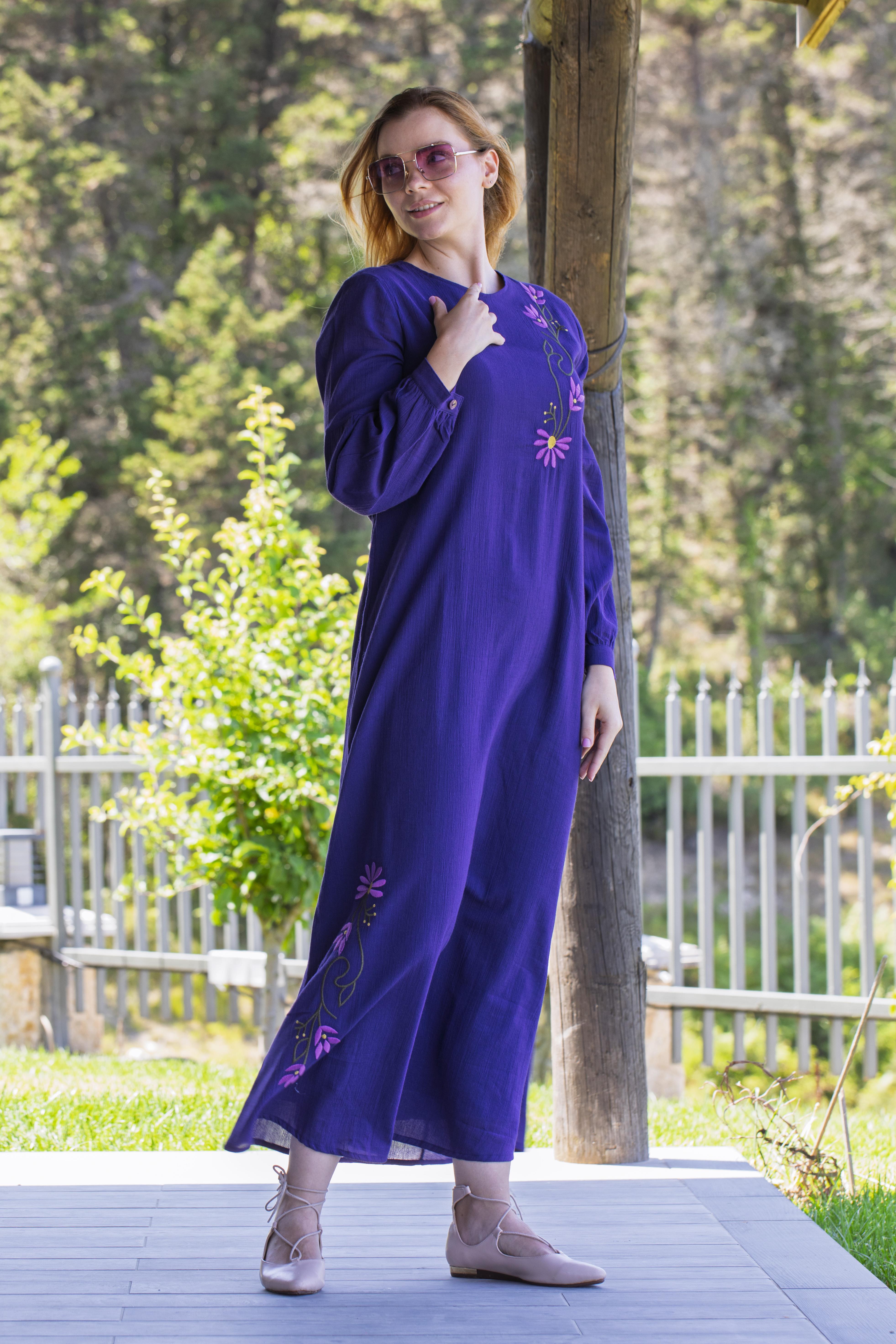 Uzun Kol Şile Bezi Gülşah Bisiklet Yaka Nakışlı Uzun Yazlık Elbise Mor Mor