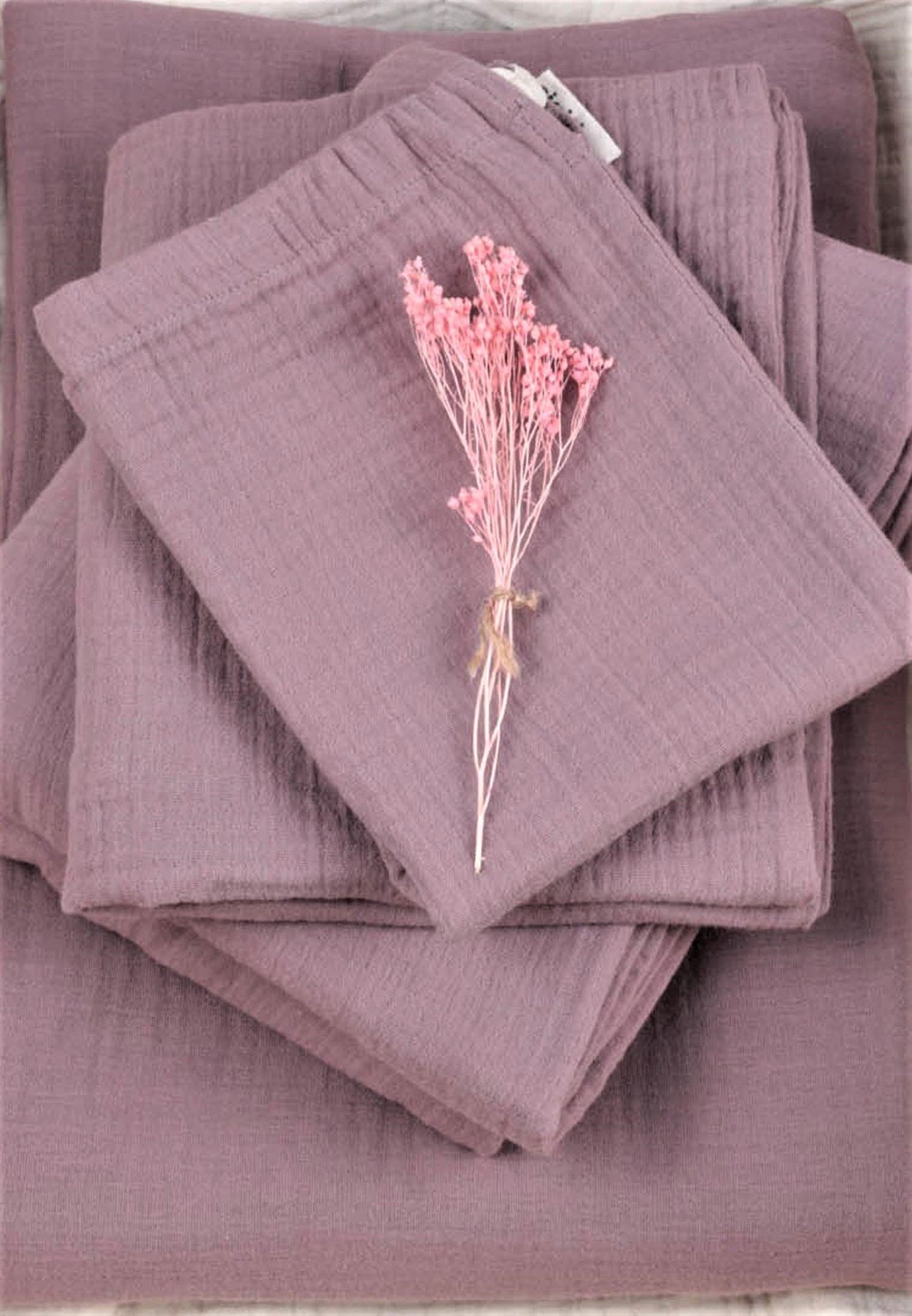 100117-329CigitKeseli Müslin Nevresim Takımı 100X135 cm +/ - 3cm Çarşaf 120X150 Yastık 35X45 cm Bakır