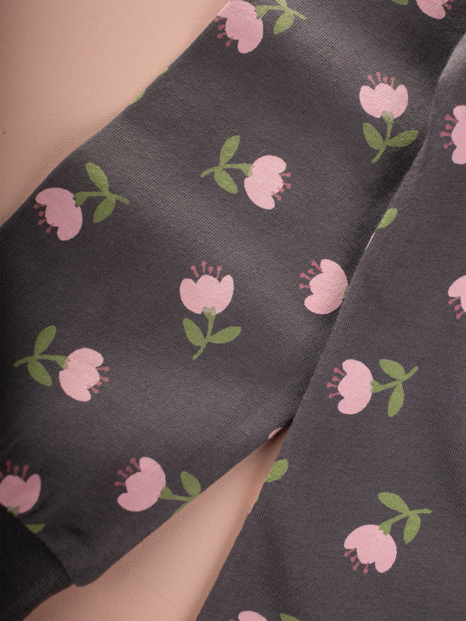 CigitDesenli Pijama Takımı 2-8 Yaş FÜME