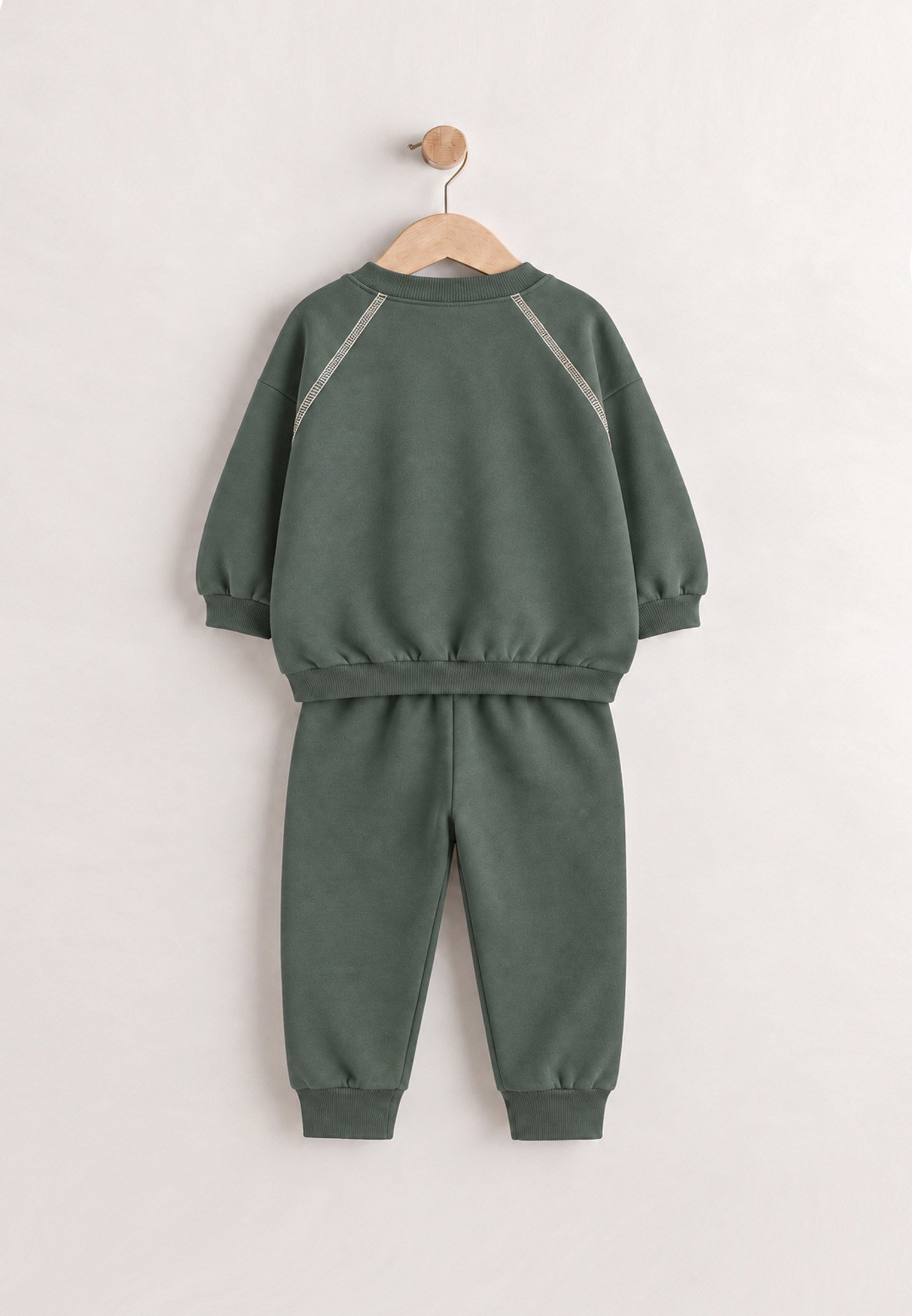 CigitKaryoka Detaylı Baskılı Mevsimlik Sweatshirt Takım 2-10 Yaş HAKİ YEŞİL