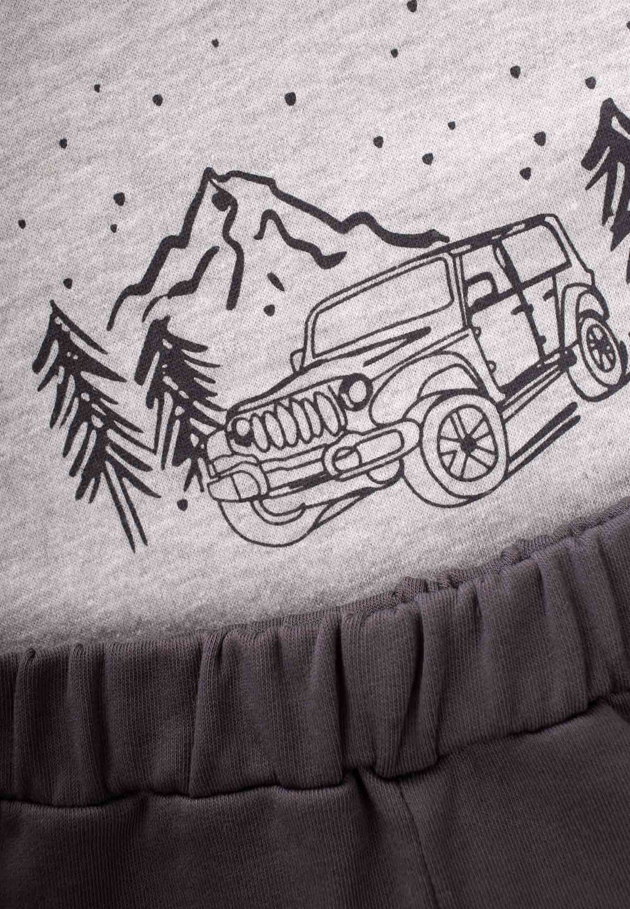 81001 - 5048Baskılı Sweatshirt Takım 3-8 Yaş Gri Melanj - CigitCigitBaskılı Sweatshirt Takım 3-8 Yaş Gri Melanj