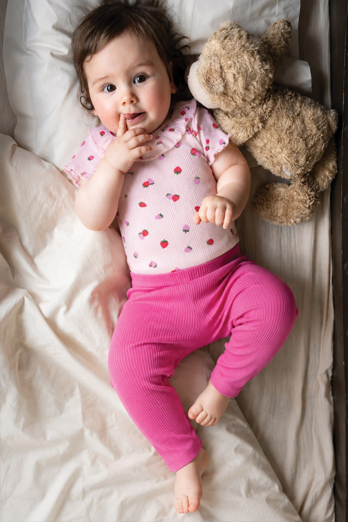CigitBebe Yakalı Fitilli Zıbın Takım 0-3 Yaş ÇİLEK DESEN
