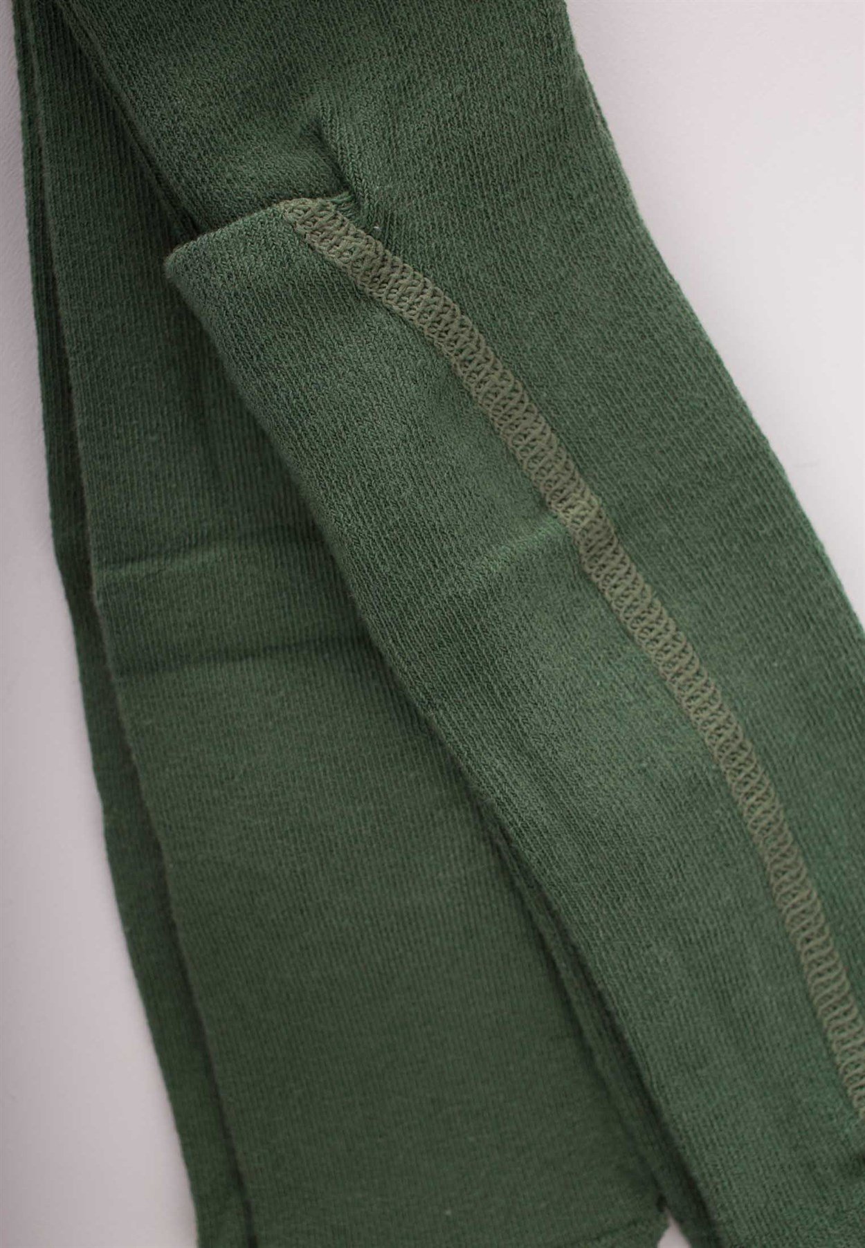 90047 - 5026CigitChildren's Tights 1-13 Age Khaki Green