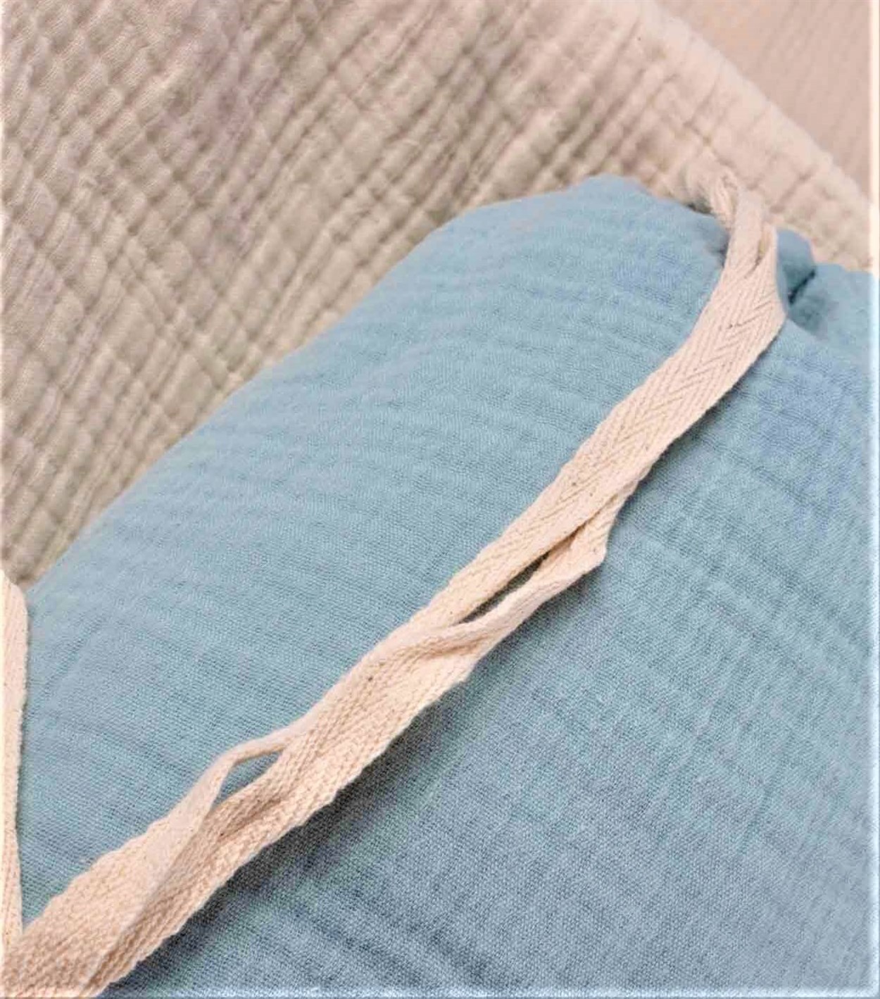100230-20DOUBLE FACE  SIRT ÇANTASI 28X30 CM MİNT YEŞİL - cigit.com.trCigitMüslin Çocuk Sırt Çantası 28X30 cm Mint Yeşil