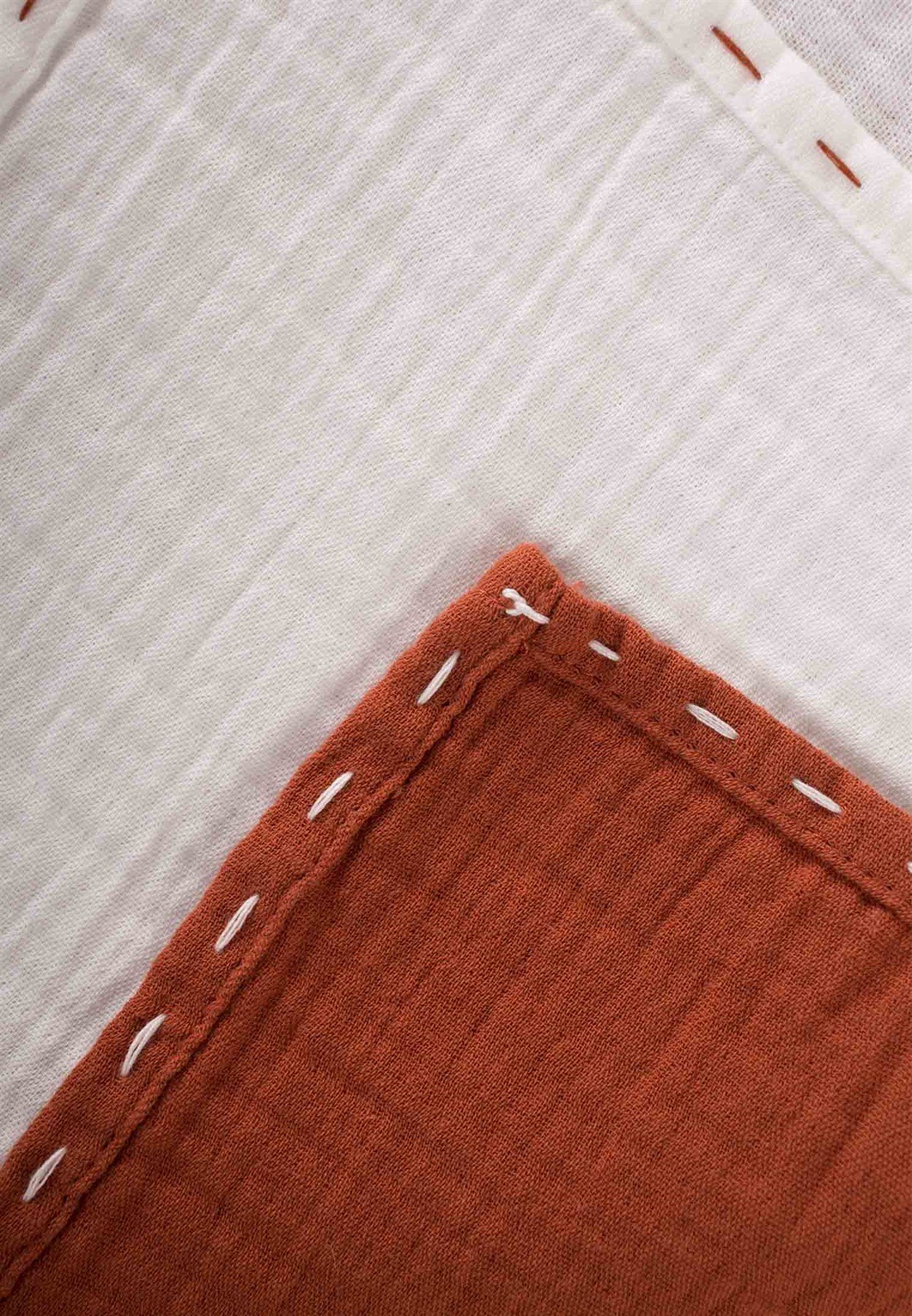 100317 - 5561El İşi 50x50 cm Müslin Set Ekru Rust - CigitCigitEl İşi 50x50 cm Müslin Set Ekru Rust