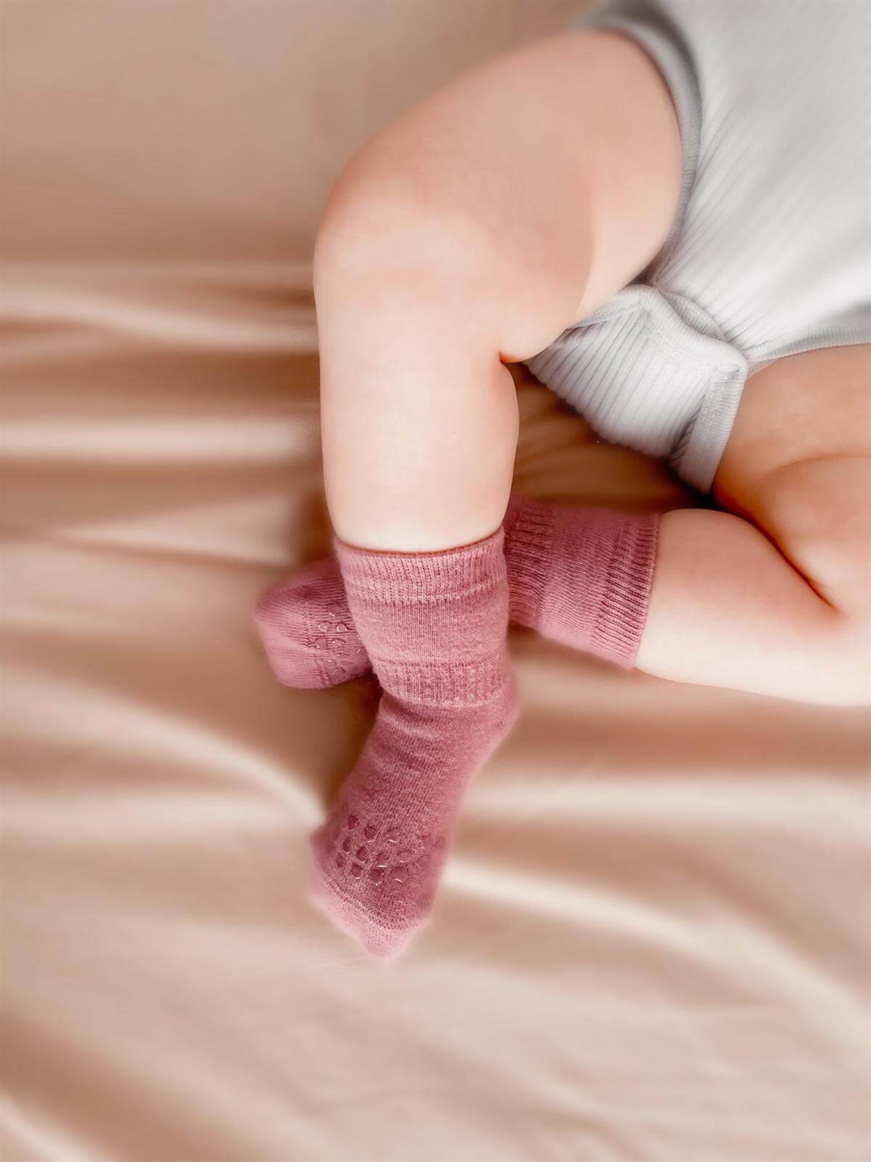90039-329Emekleme Ve Kaymaz Çorap 6-24 Ay Bakır - cigit.com.trCigitEmekleme Ve Kaymaz Çorap 6-24 Ay Bakır