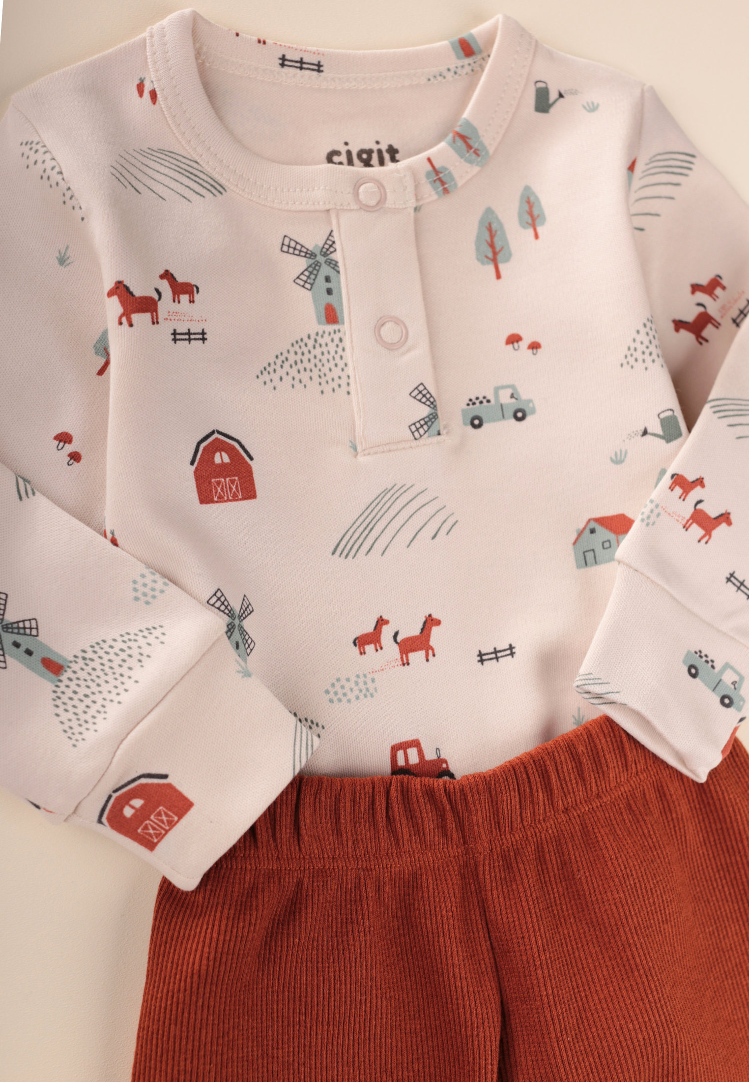 CigitÇiftlik Desenli Zıbın Takım 0-3 Yaş Bej