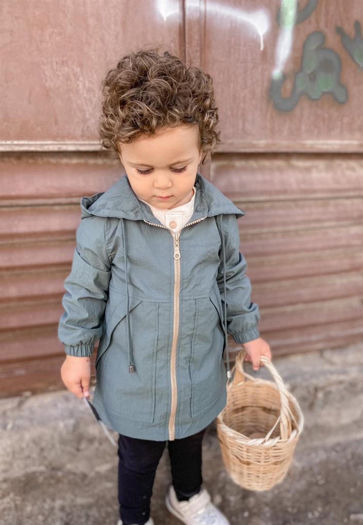 Kapşonlu Yağmurluk 2-9 Yaş K MİNT