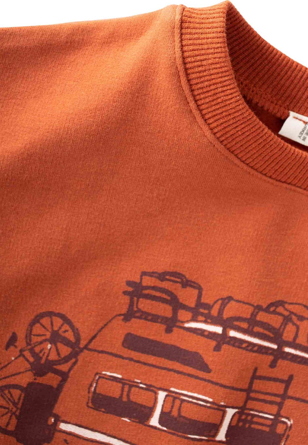 80995 - 5047Karavan Baskılı Sweatshirt 2-8 Yaş Koyu kiremit - Yeni SezonCigitKaravan Baskılı Sweatshirt 2-8 Yaş Koyu kiremit