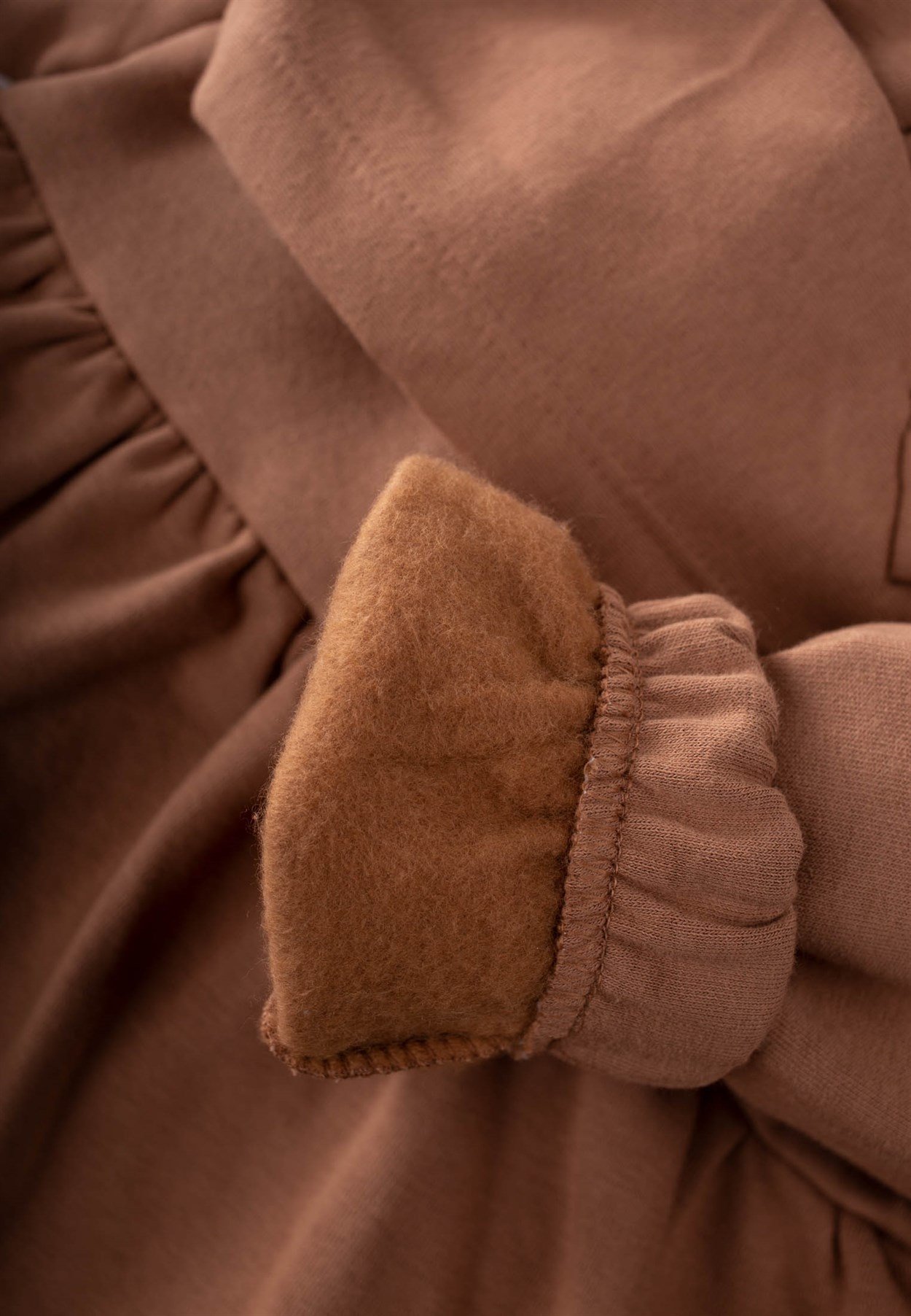 CigitKulaklı Kapşonlu Belden Büzgülü Sweat Takım 2-7 Yaş Sütlü Kahve
