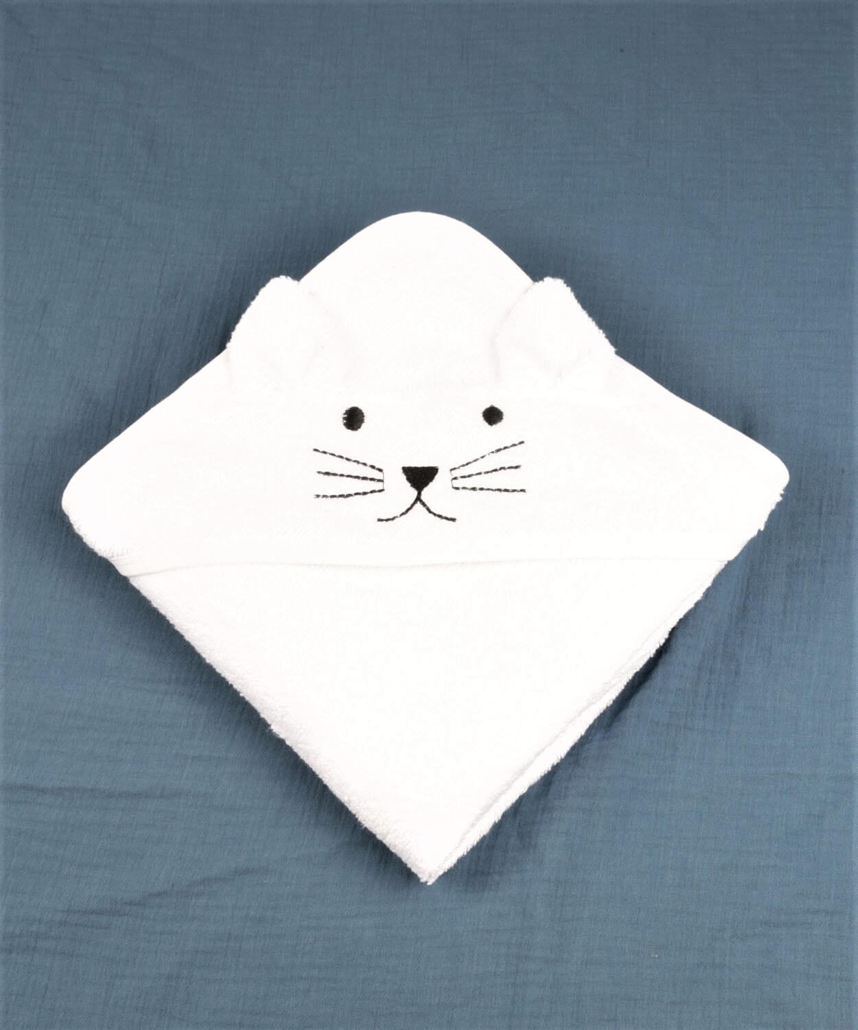 100187-14Kulaklı Kedi Nakışlı Bebek Banyo Havlusu 75X75 cm Beyaz - CigitCigitKulaklı Kedi Nakışlı Bebek Banyo Havlusu 75X75 cm Beyaz