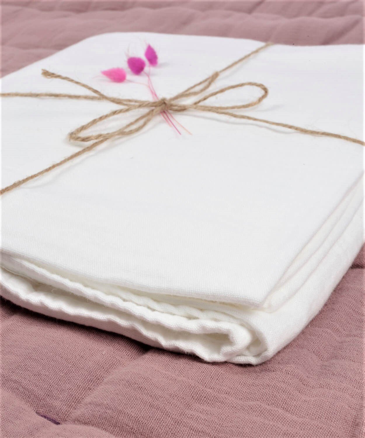 100174-013Müslin Bebek Çarşafı (Yıkanmıştır) 120X150cm +/ - 2 cm Ekru - CigitCigitMüslin Bebek Çarşafı (Yıkanmıştır) 120X150cm +/ - 2 cm Ekru