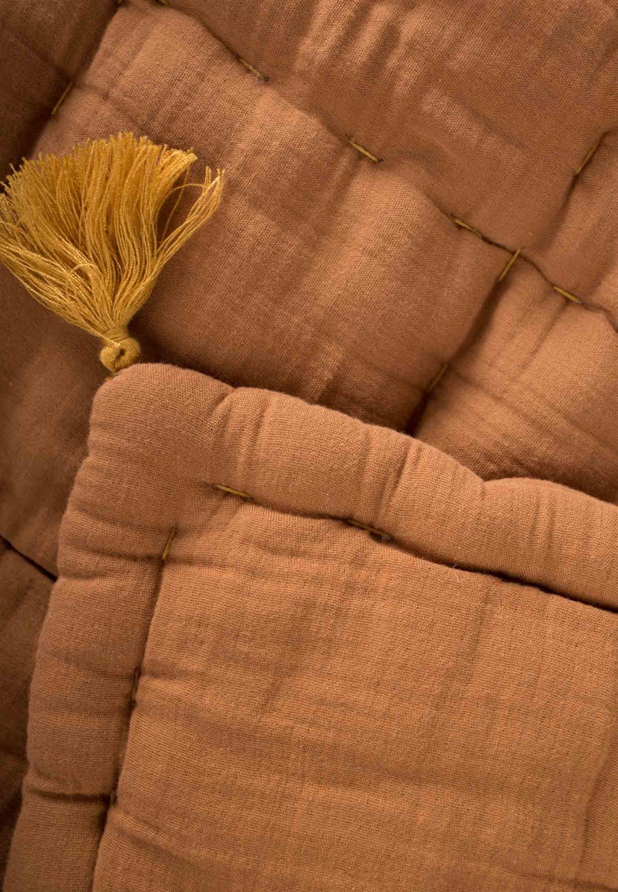 100180 - 5025Müslin Çocuk Oyun Minderi (Yıkanmıştır) 100X100 cm KahveCigitMüslin Çocuk Oyun Minderi (Yıkanmıştır) 100X100 cm Kahve