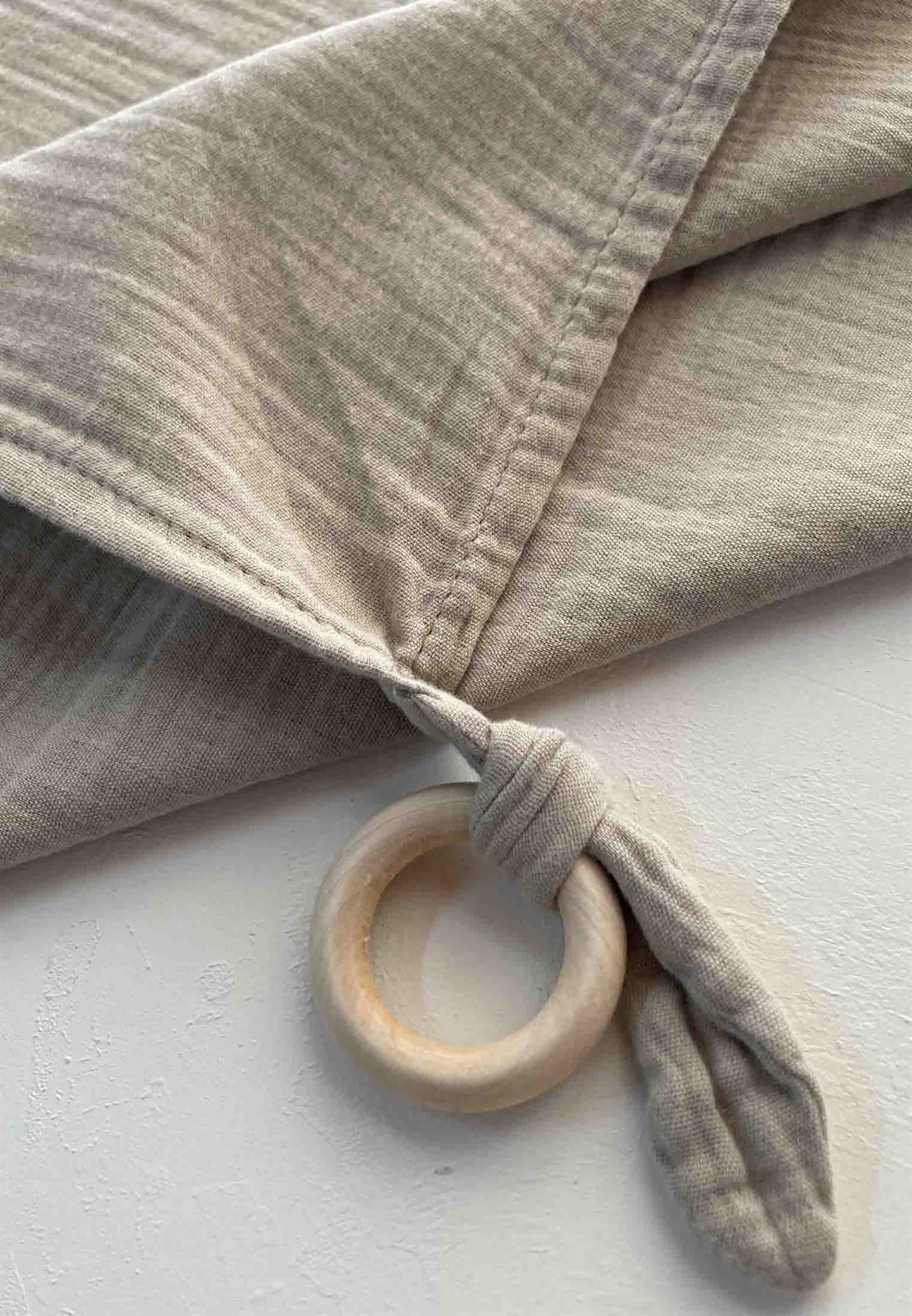 100178 - 777Müslin Halka Kulaklı Örtü (Yıkanmıştır) 70X70 cm Vizon - CigitCigitMüslin Halka Kulaklı Örtü (Yıkanmıştır) 70X70 cm Vizon