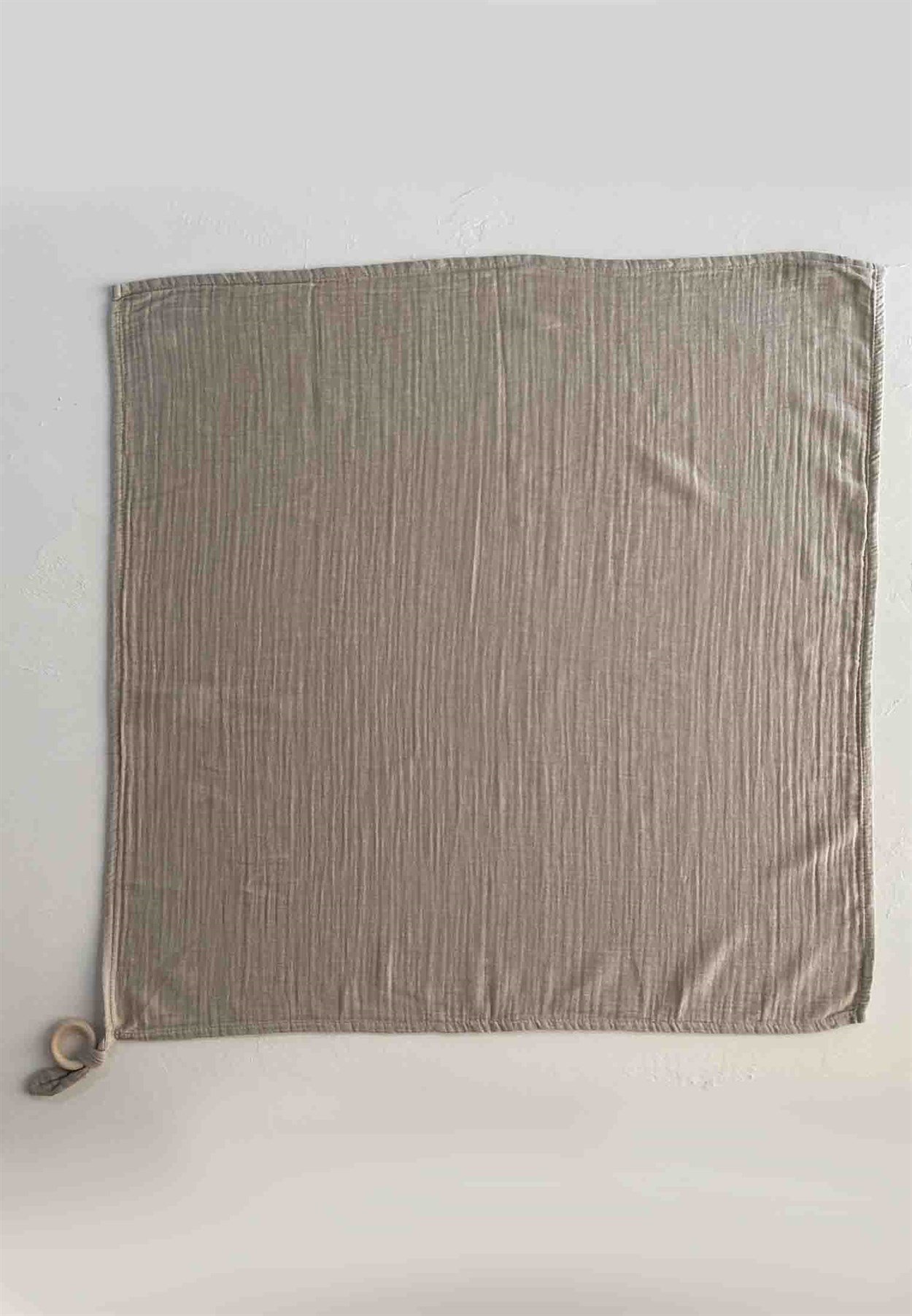 100178 - 777Müslin Halka Kulaklı Örtü (Yıkanmıştır) 70X70 cm Vizon - CigitCigitMüslin Halka Kulaklı Örtü (Yıkanmıştır) 70X70 cm Vizon