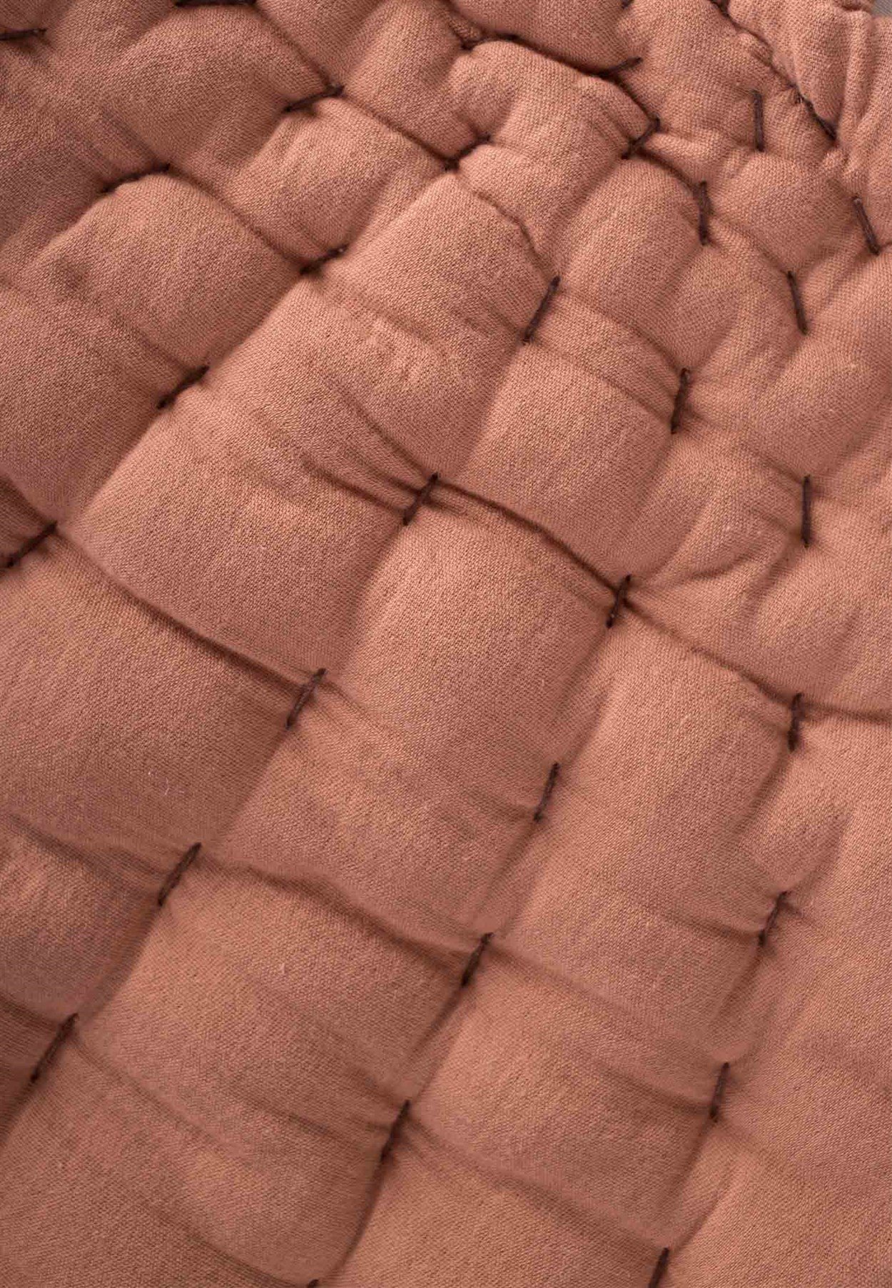 100256 - 77CigitMüslin Yaprak Bebek Oyun Minderi (Yıkanmıştır) Kahve 