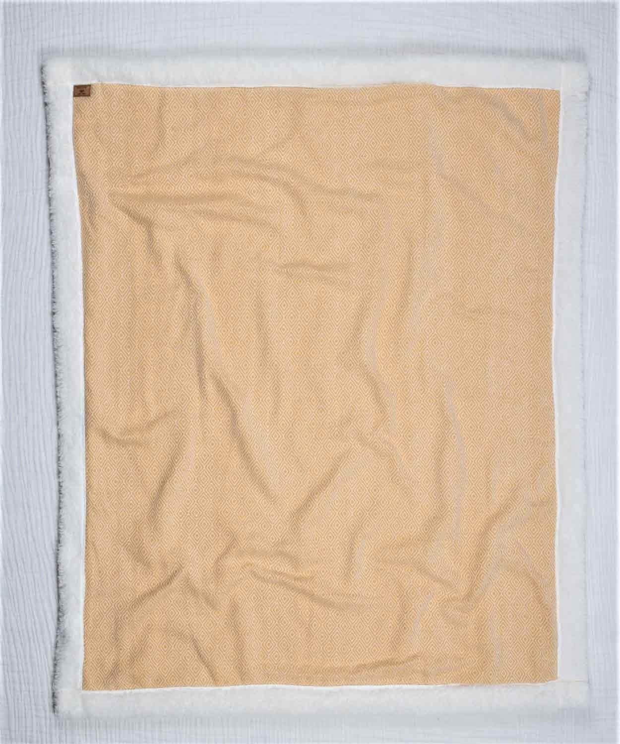 100247-16Pelüşlü Elmas Desen Bebek Battaniye 85X100 cm Hardal Sarı - CigitCigitPelüşlü Elmas Desen Bebek Battaniye 85X100 cm Hardal Sarı