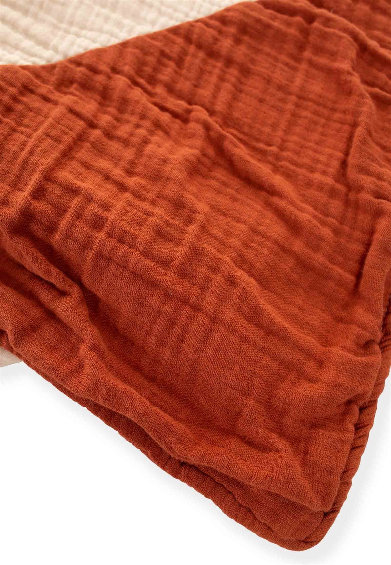 100309 - 5153Üçgen Köşeli Dört Kat Battaniye 85X90 Cm Rust - Yeni SezonCigitÜçgen Köşeli Dört Kat Battaniye 85X90 Cm Rust