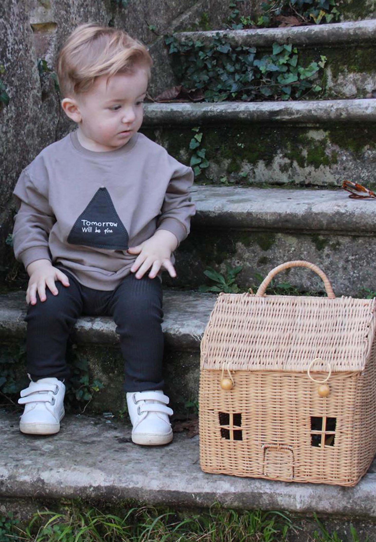 CigitÜçgen Aplikeli Sweatshirt 2-7 Yaş Vizon