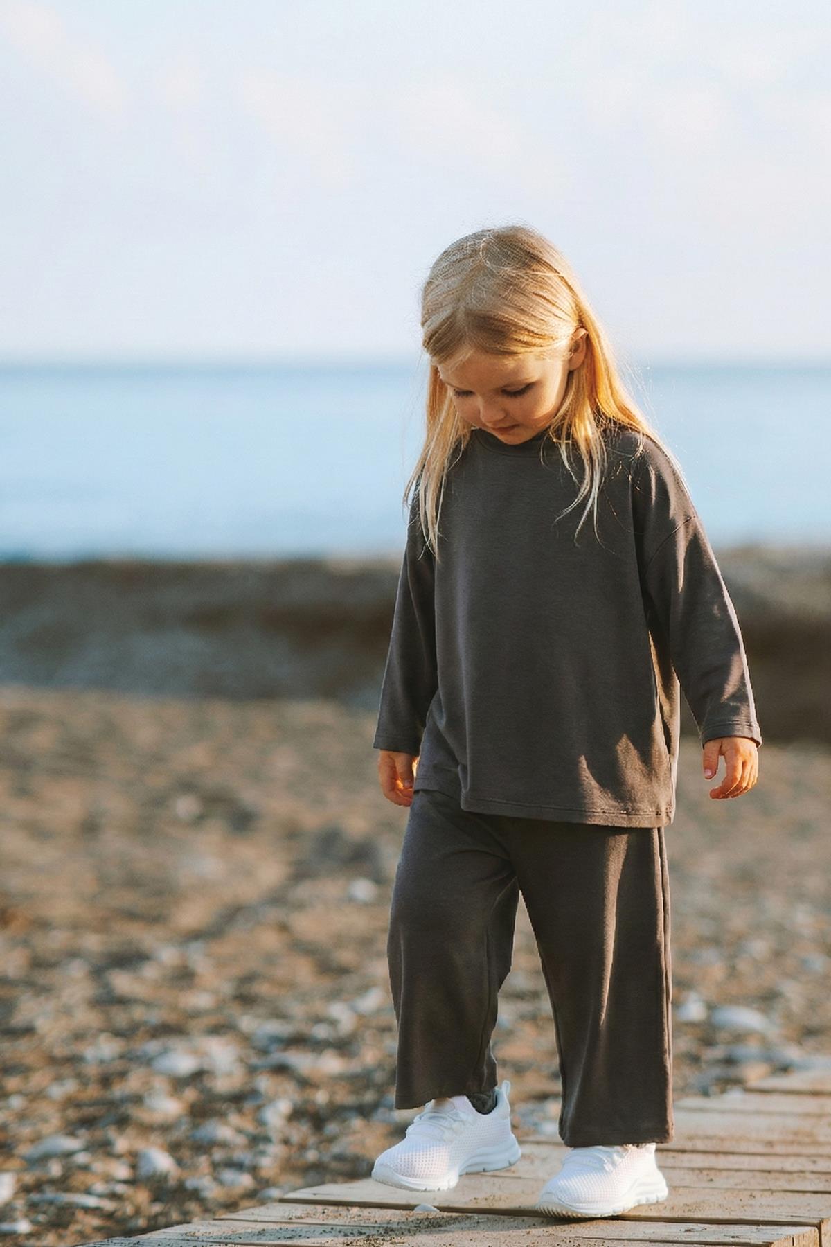 CigitYumuşak Dökümlü Oversize Bambu Takım 3-10 Yaş HAKİ YEŞİL