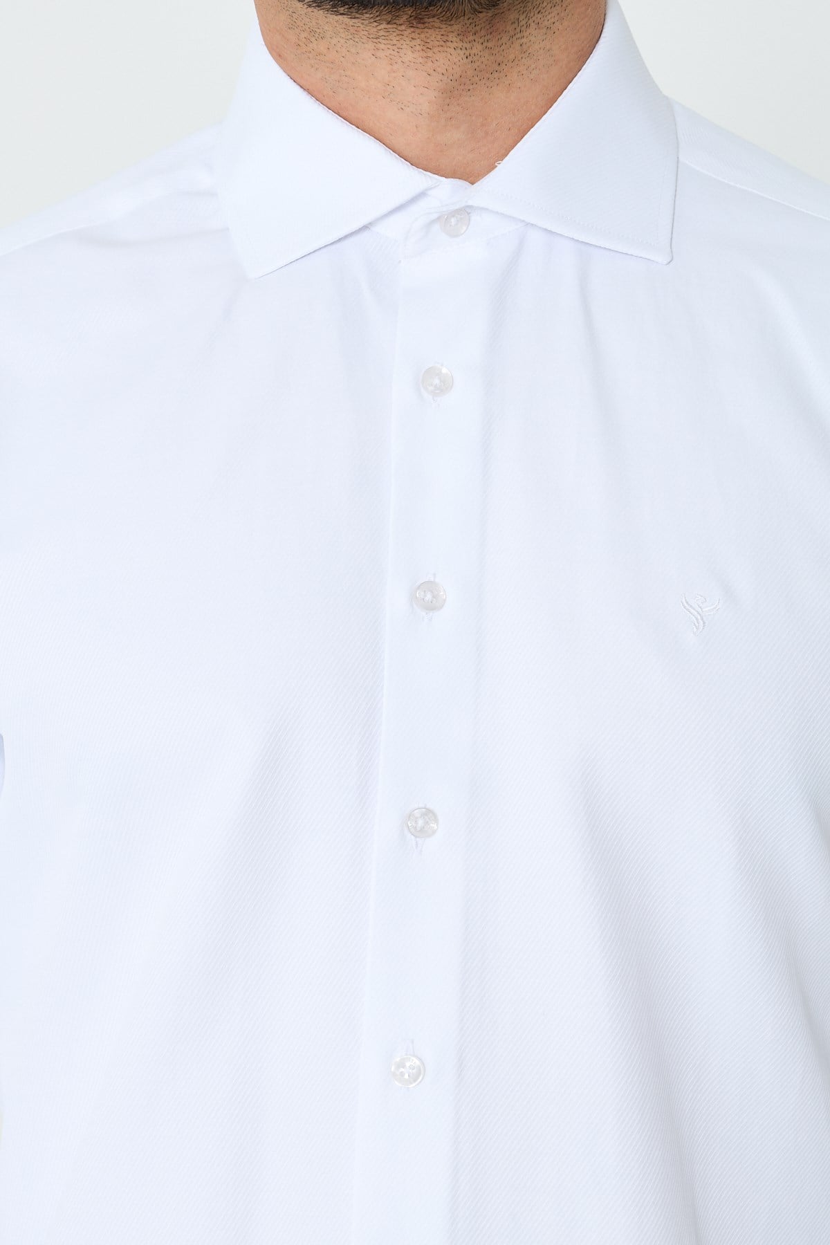 White StoneBeyaz Mikro Çizgili Dynamic Fit Erkek Uzun Kollu Gömlek