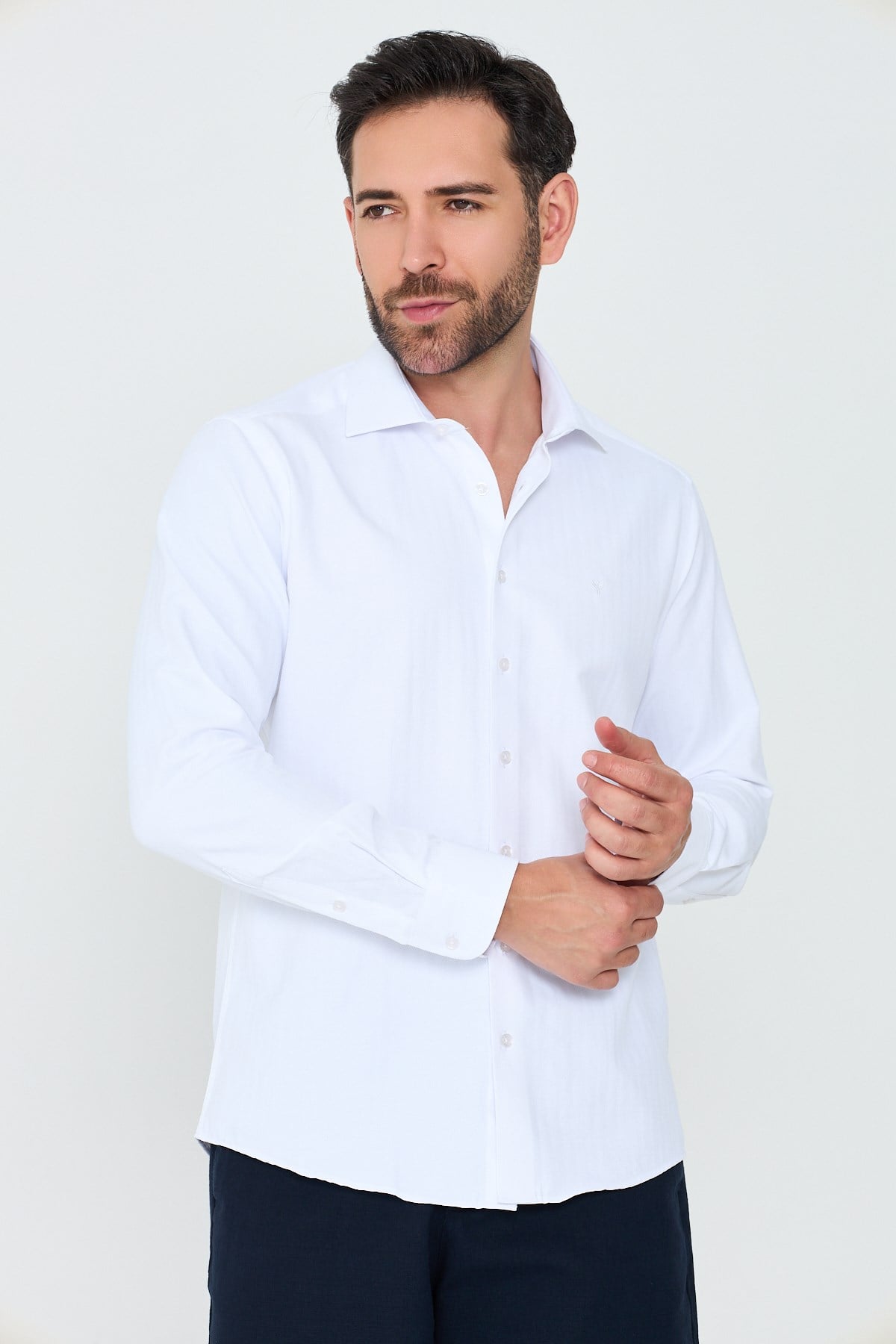 White StoneBeyaz Mikro Desenli Dynamic Fit Uzun Kollu Erkek Gömlek