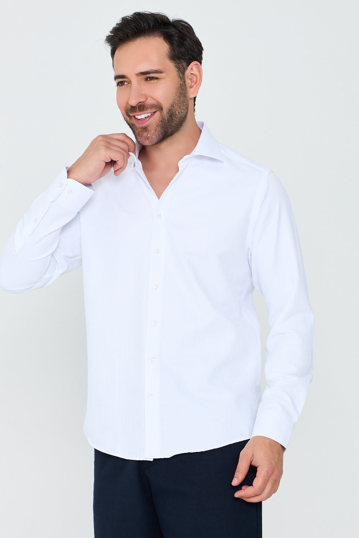White StoneBeyaz Mikro Desenli Dynamic Fit Uzun Kollu Erkek Gömlek
