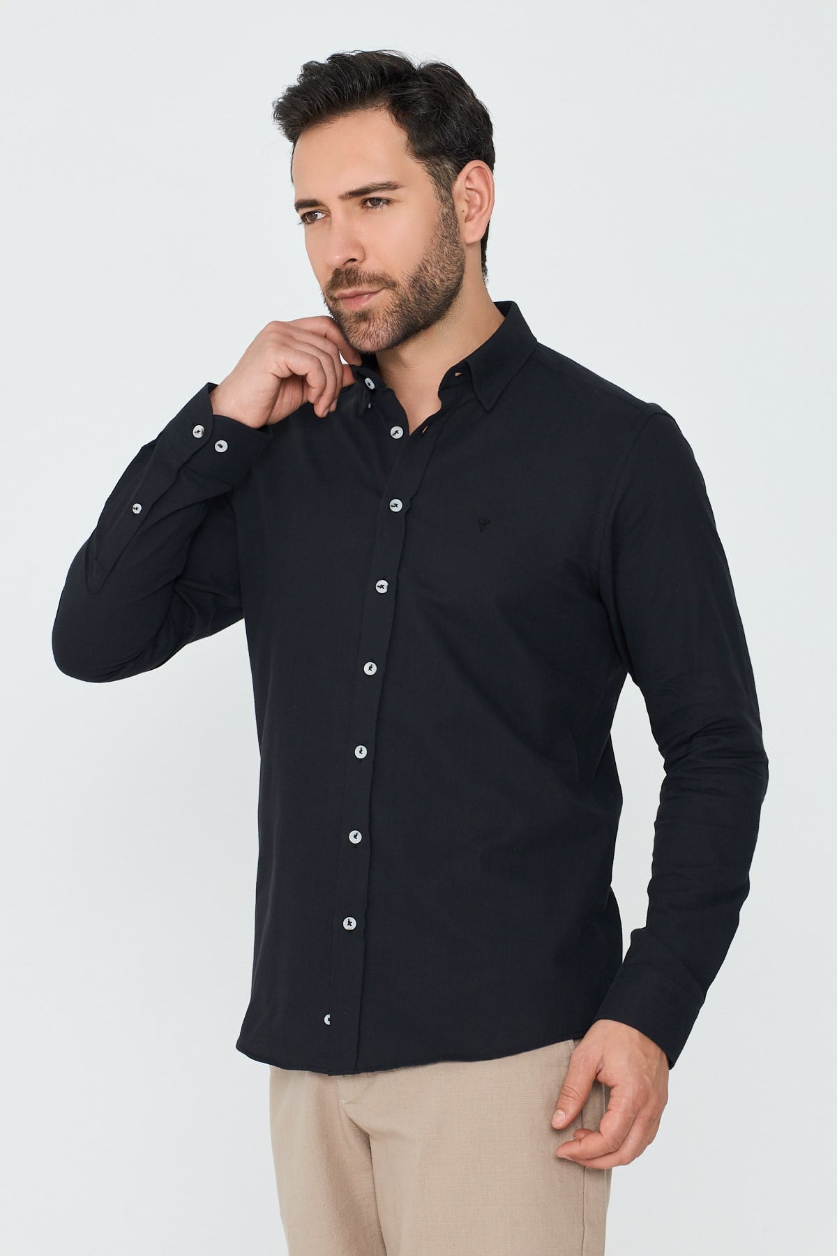 White StoneSiyah %100 Pamuk Dynamic Fit Erkek Uzun Kollu Gömlek