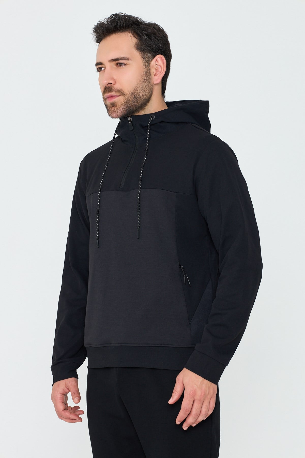 White StoneSiyah Kapüşonlu Yarım Fermuarlı Yandan Cepli Erkek Sweatshirt