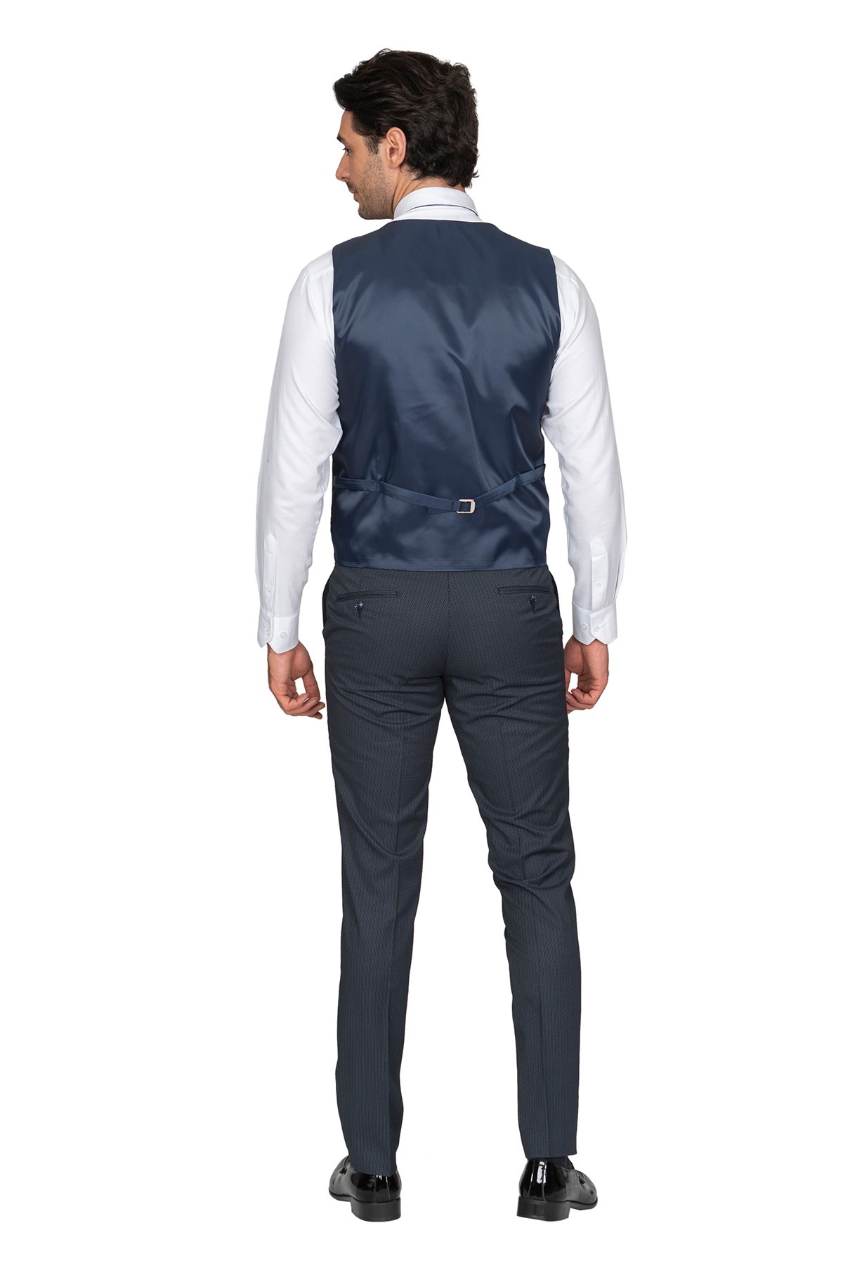 White StoneWHİTE STONE  2020-Y  %62 POLYESTER %35 VİSKON %2 LİKRA YELEKLİ TAKIM ELBİSE  033 KALIP  DESENLİ
