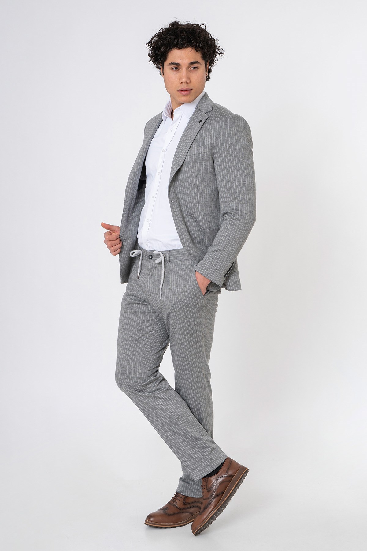 White StoneWHİTE STONE  2022-K  T219 JOGGER DESENLİ  TAKIM ELBİSE  135  GRİ