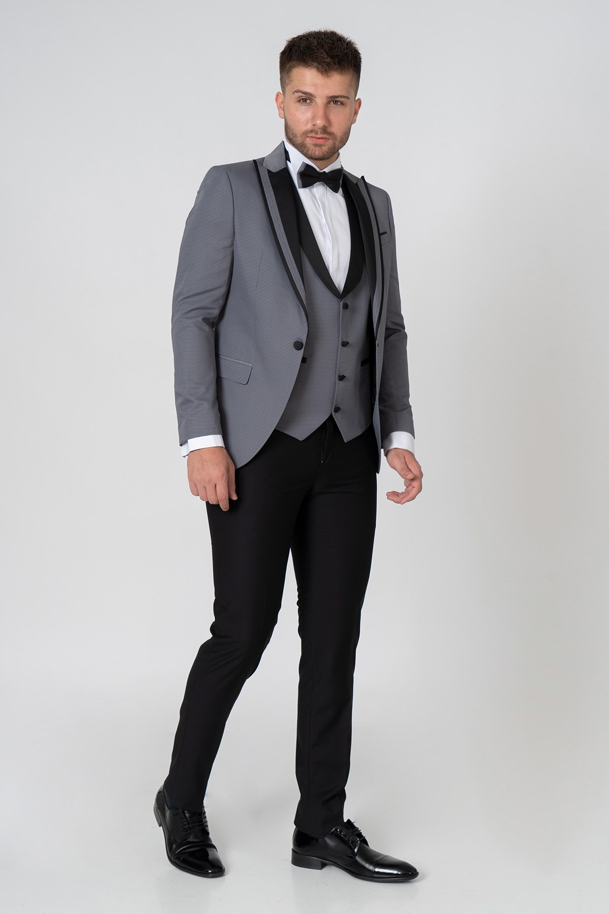 White StoneWHİTE STONE  2022-Y  D106  DAMATLIK DESENLİ  TAKIM ELBİSE  133 KALIP REGULAR  DES GRİ