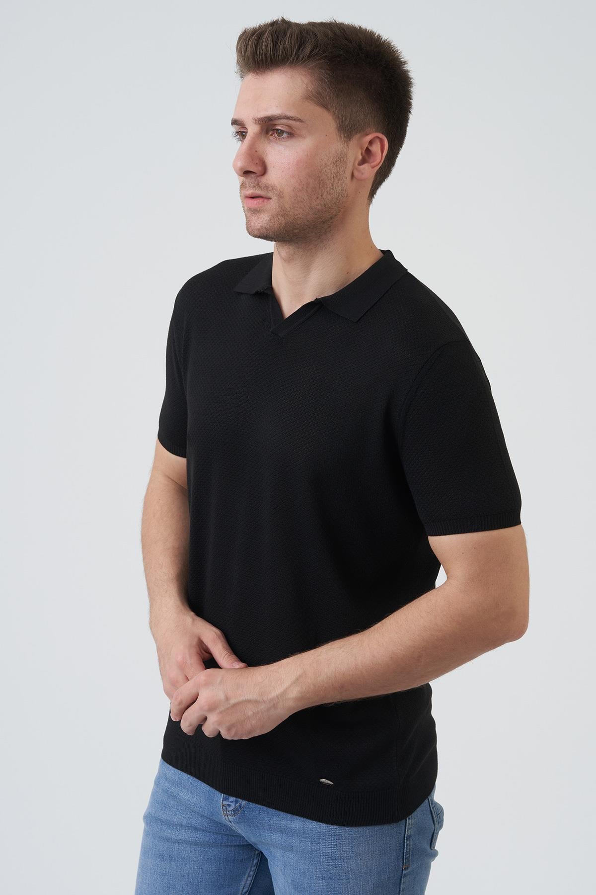 White StoneWHİTE STONE  2024-Y  16039 KABARTMA YAKALI  TSHIRT    SİYAH