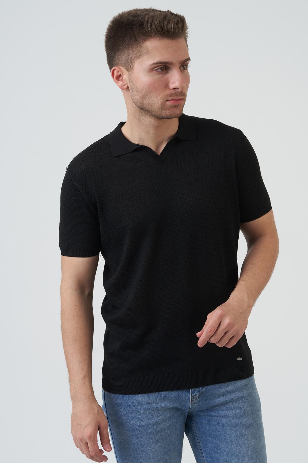 White StoneWHİTE STONE  2024-Y  16039 KABARTMA YAKALI  TSHIRT    SİYAH