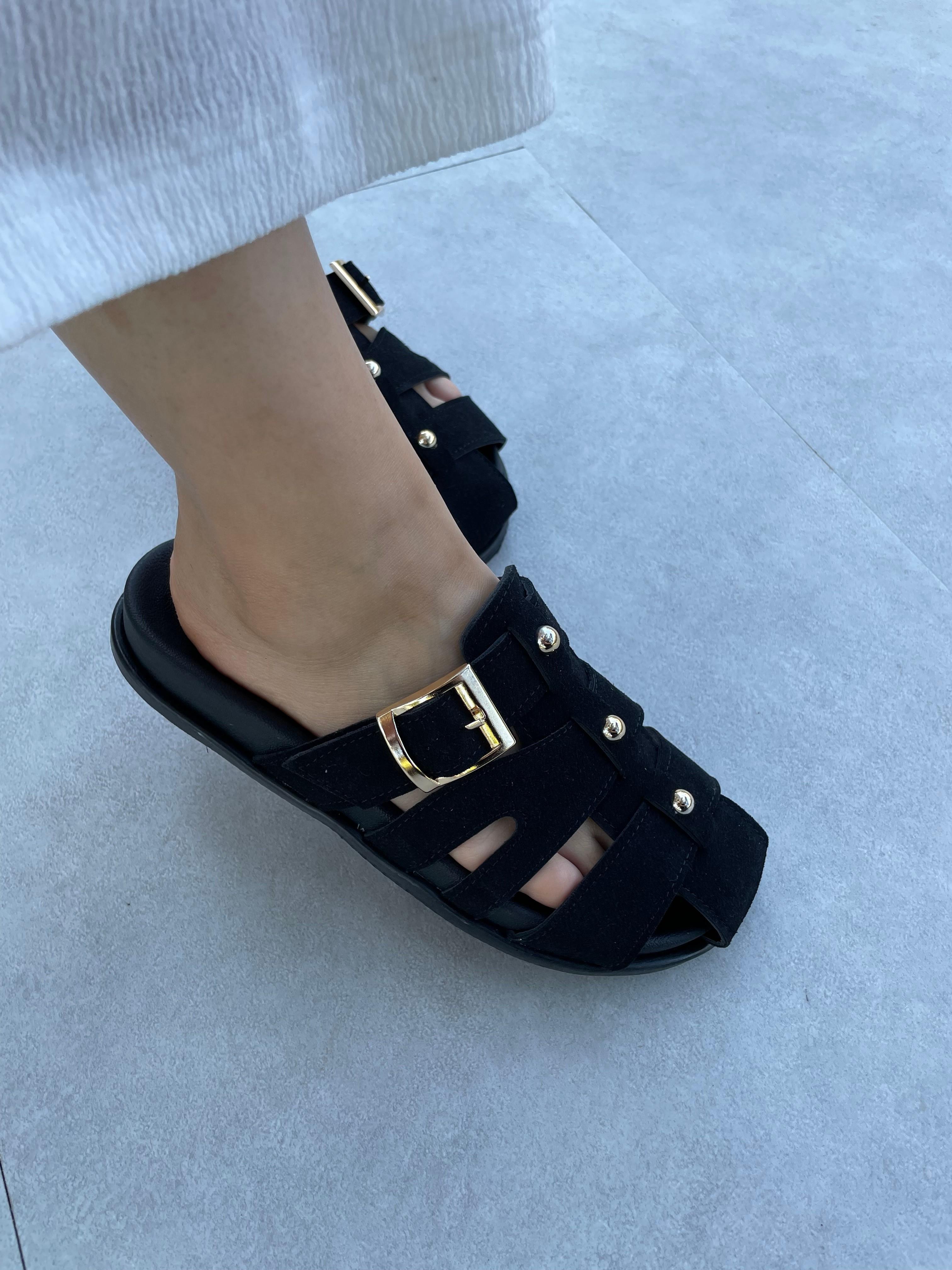 Pia Siyah Süet Boncuk Detaylı Terlik