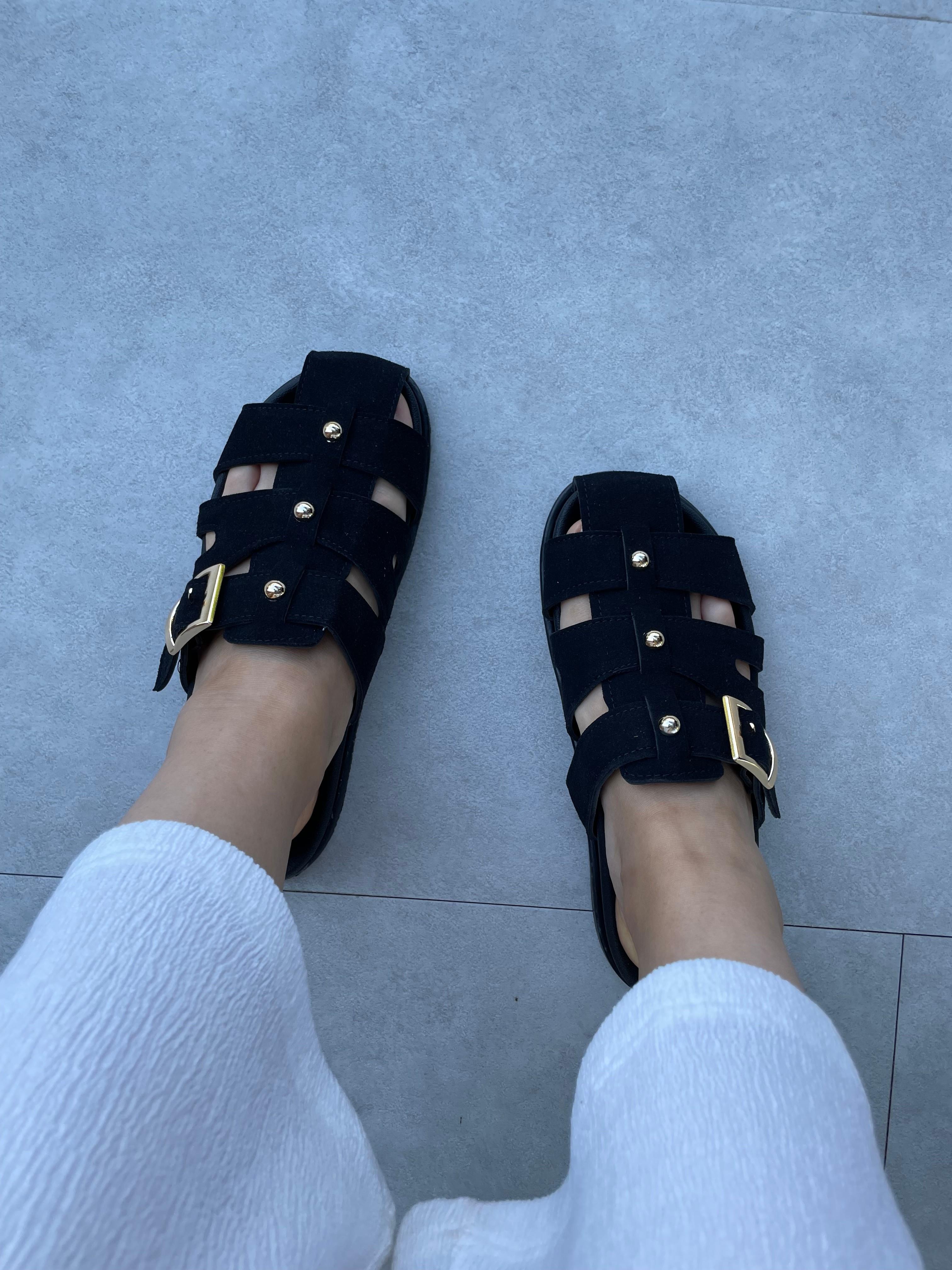 Pia Siyah Süet Boncuk Detaylı Terlik