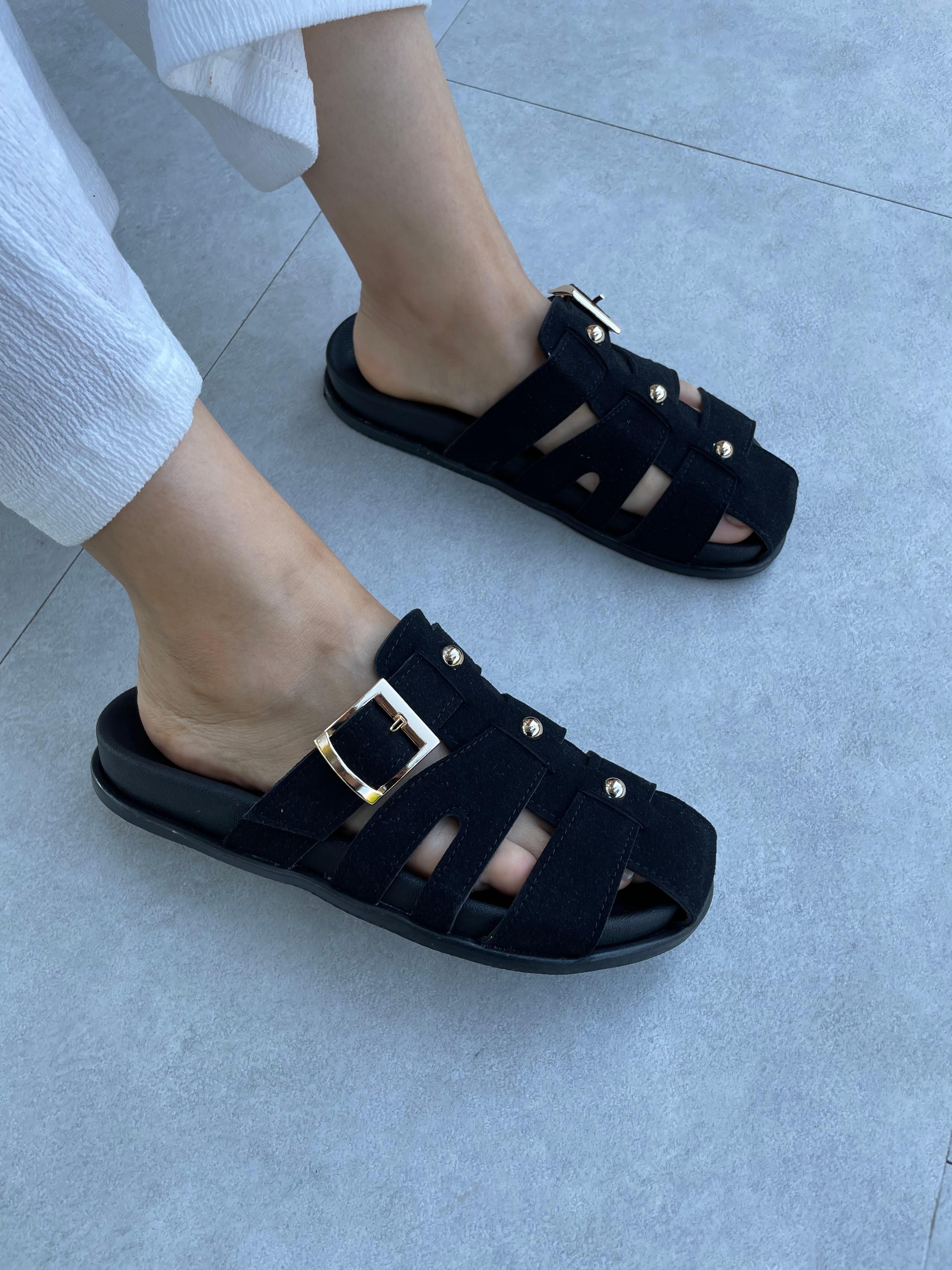 Pia Siyah Süet Boncuk Detaylı Terlik