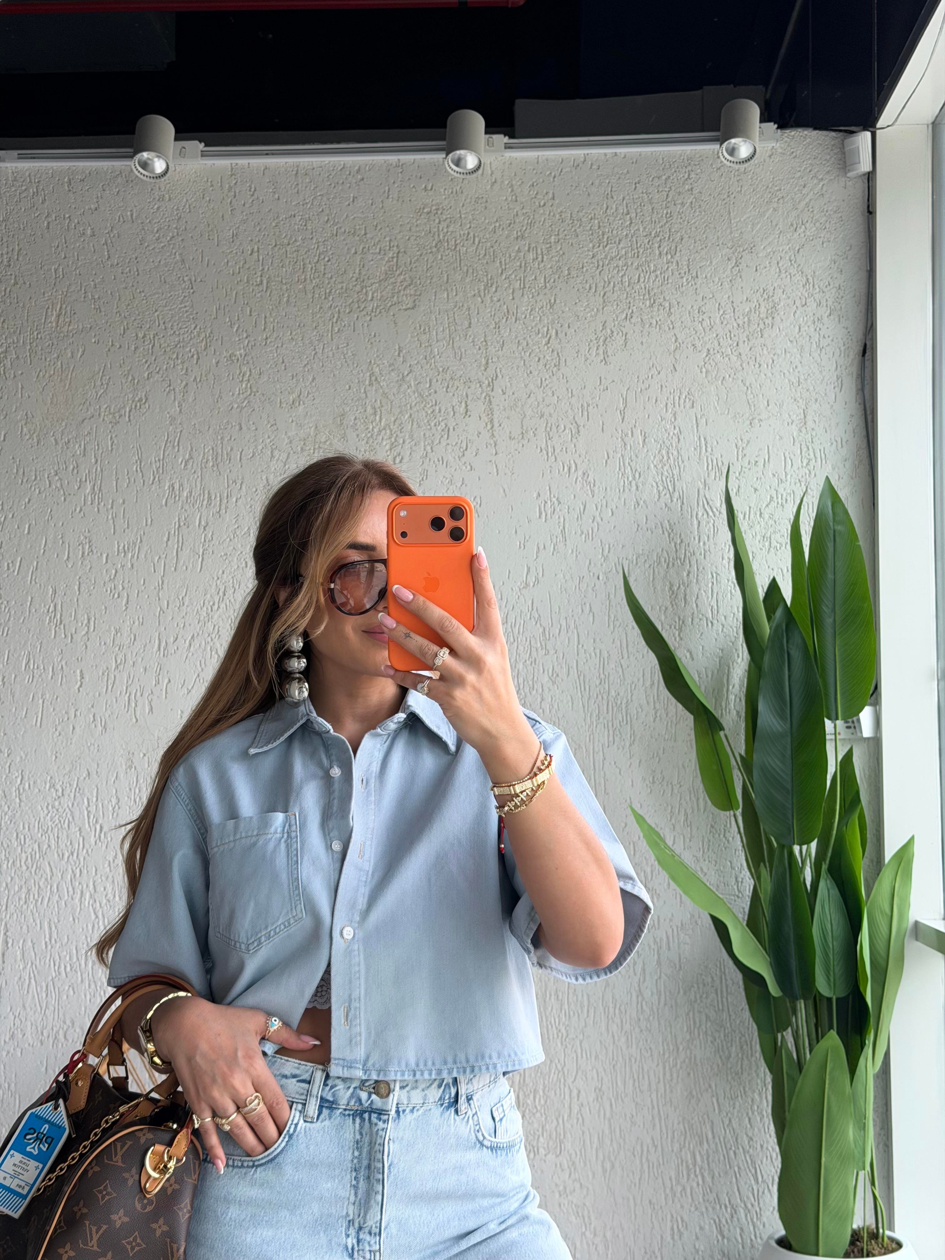 Açık Mavi Denim Kısa Gömlek