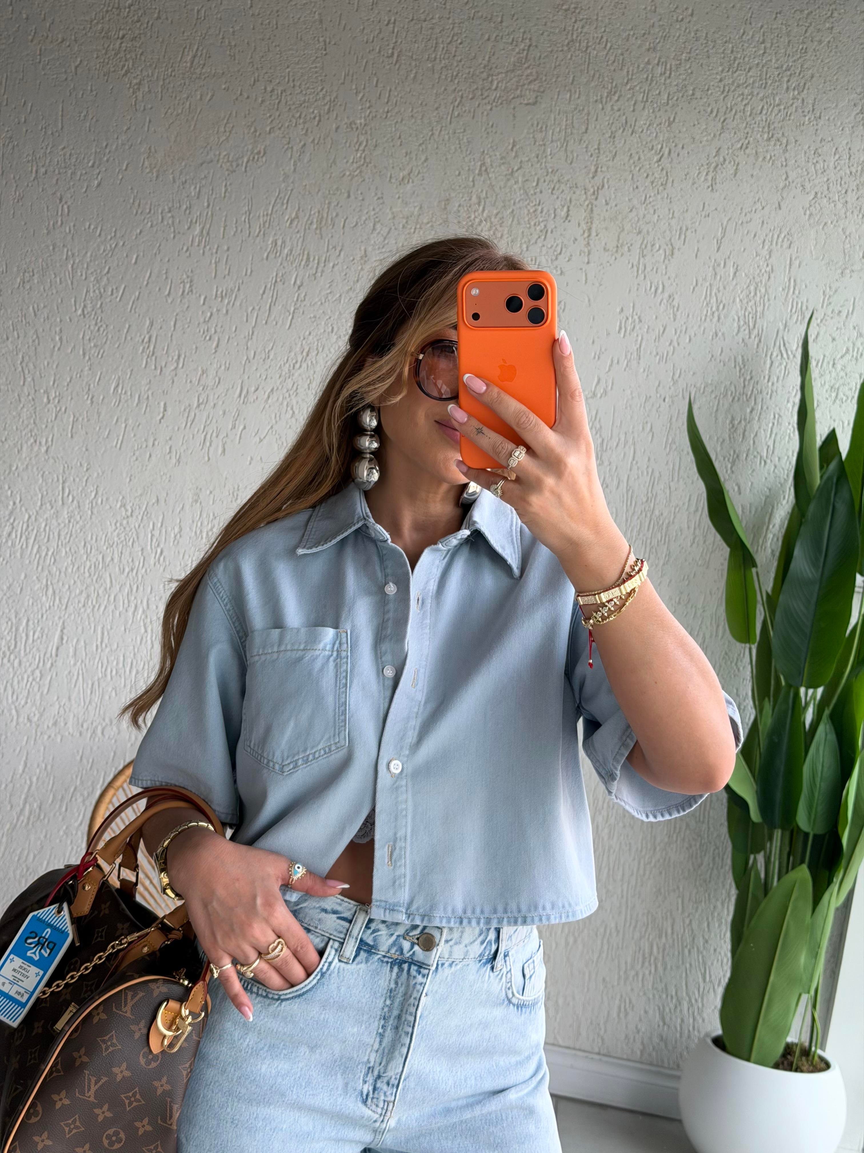 Açık Mavi Denim Kısa Gömlek