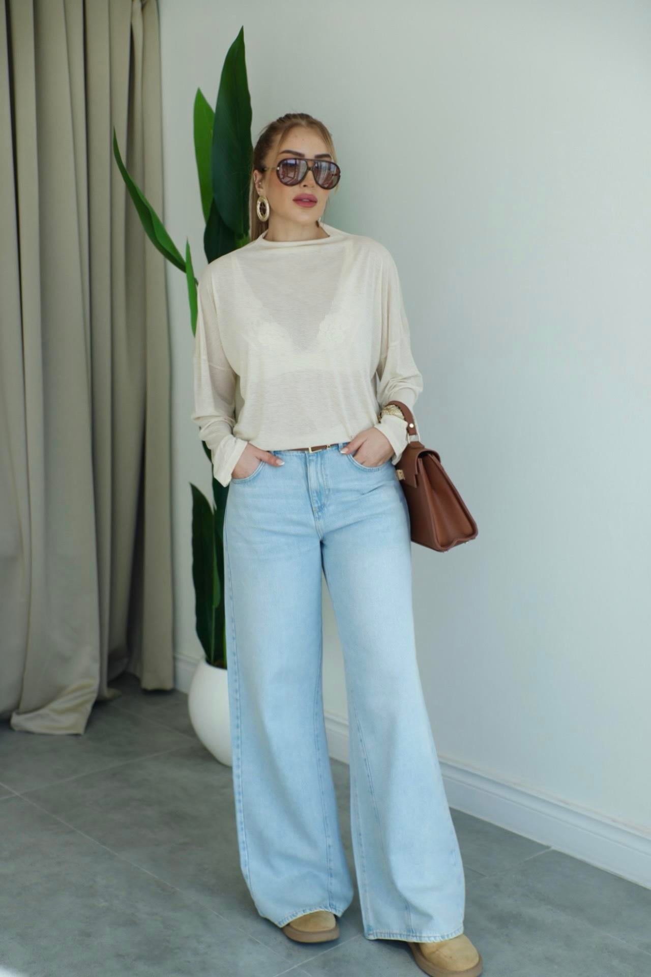 Açık Mavi Geniş Paça Denim